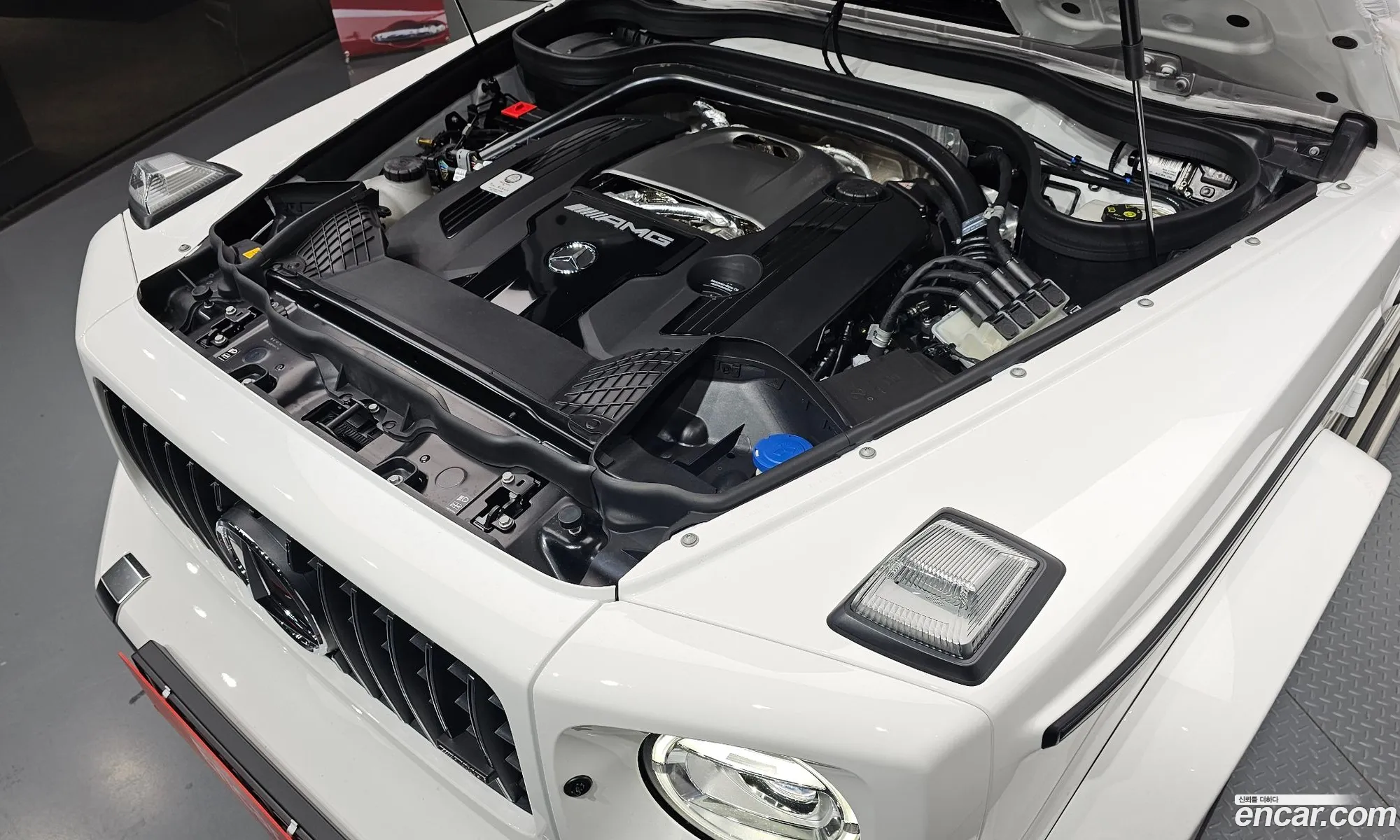 Mercedes-Benz G-Class W465 2026 — 19