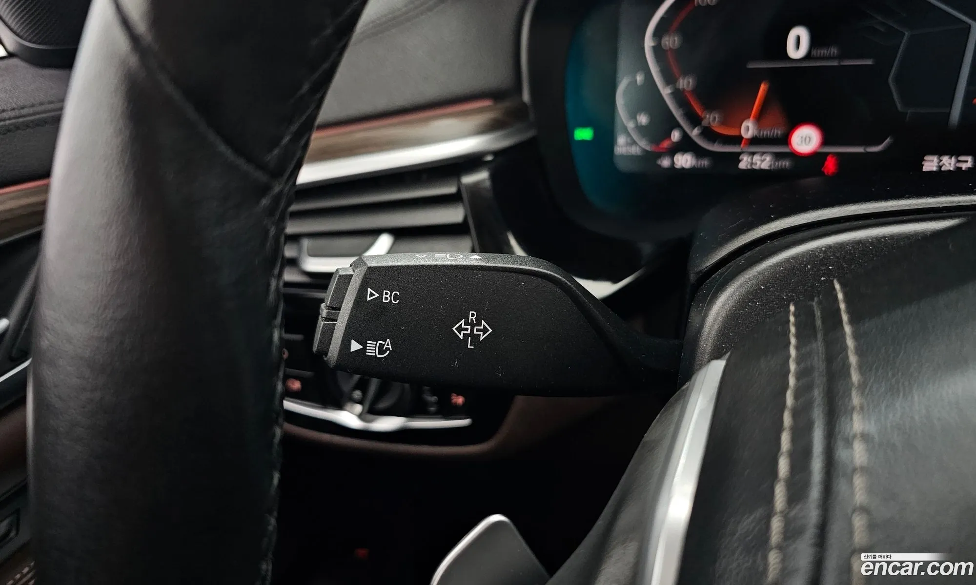 BMW 6 Series GT 2019 — 33
