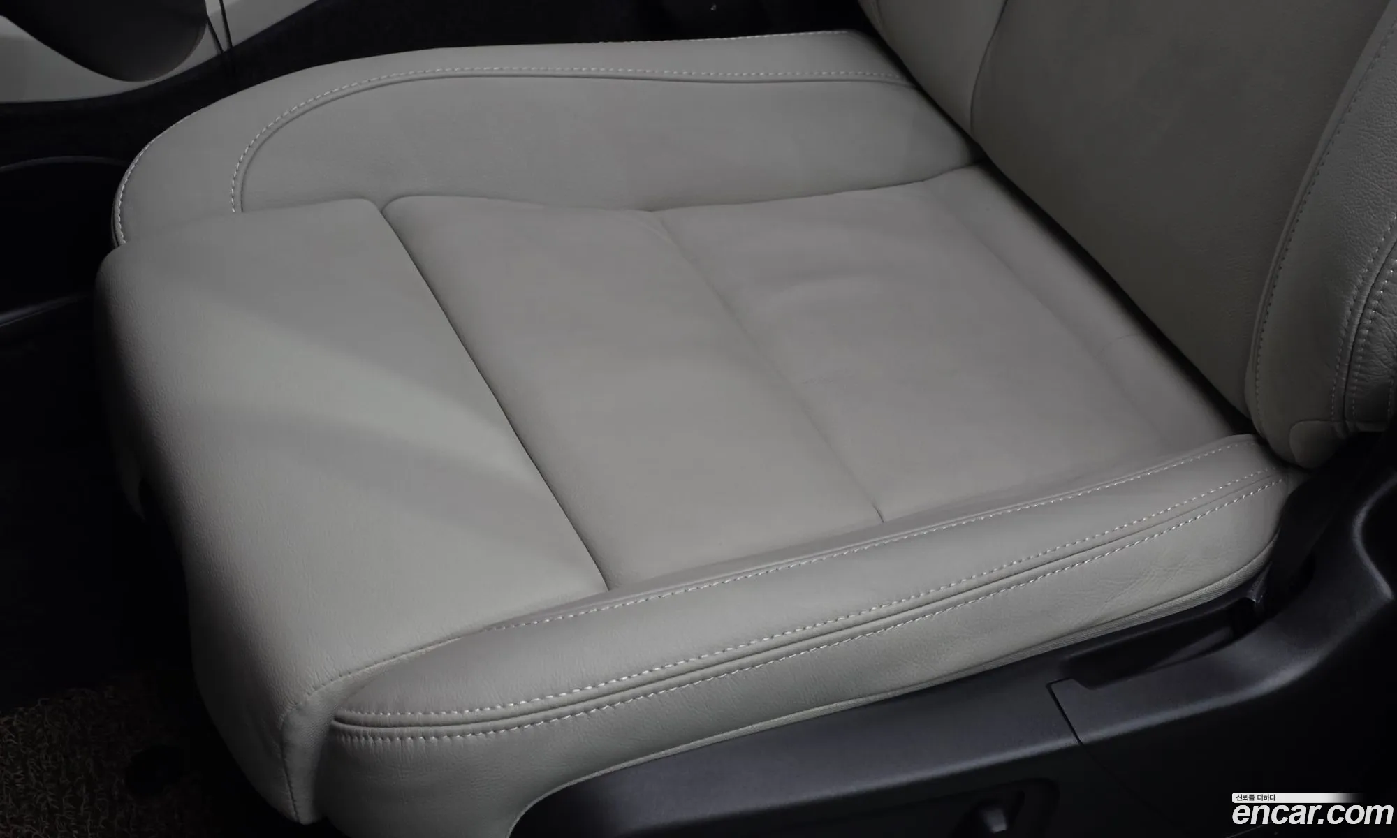 Volvo XC40 2024 — 26