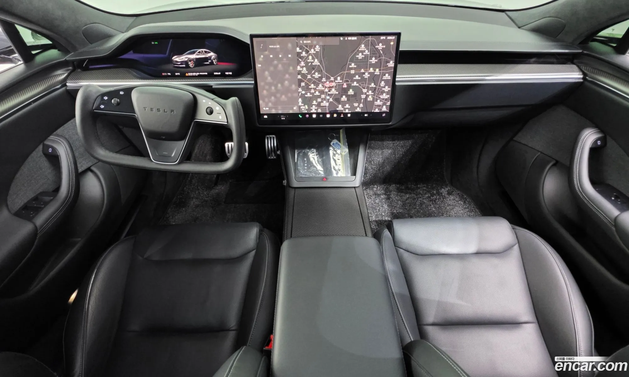 Tesla Model S 2023 — 12