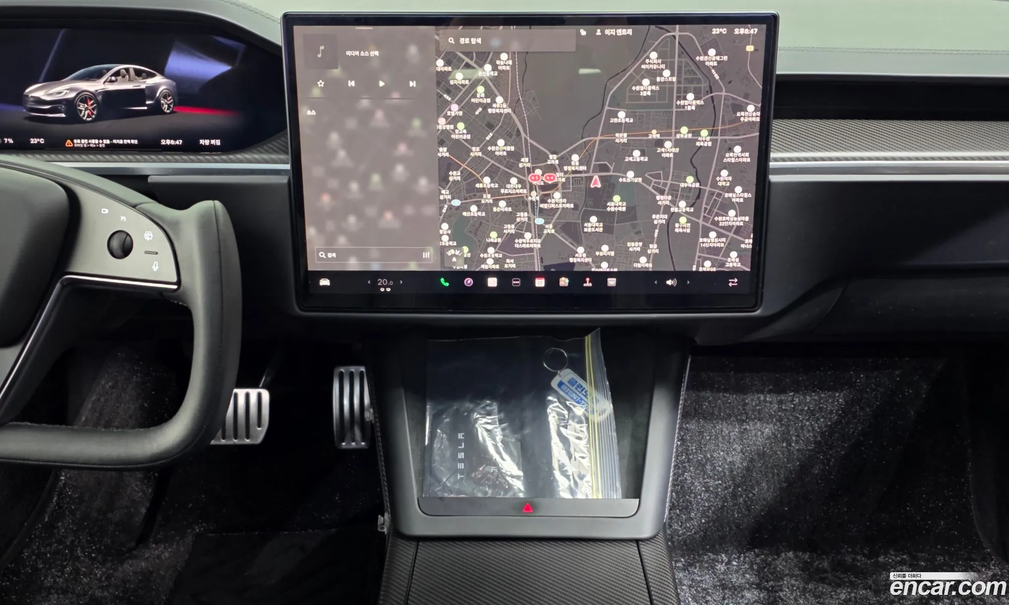 Tesla Model S 2023 — 4