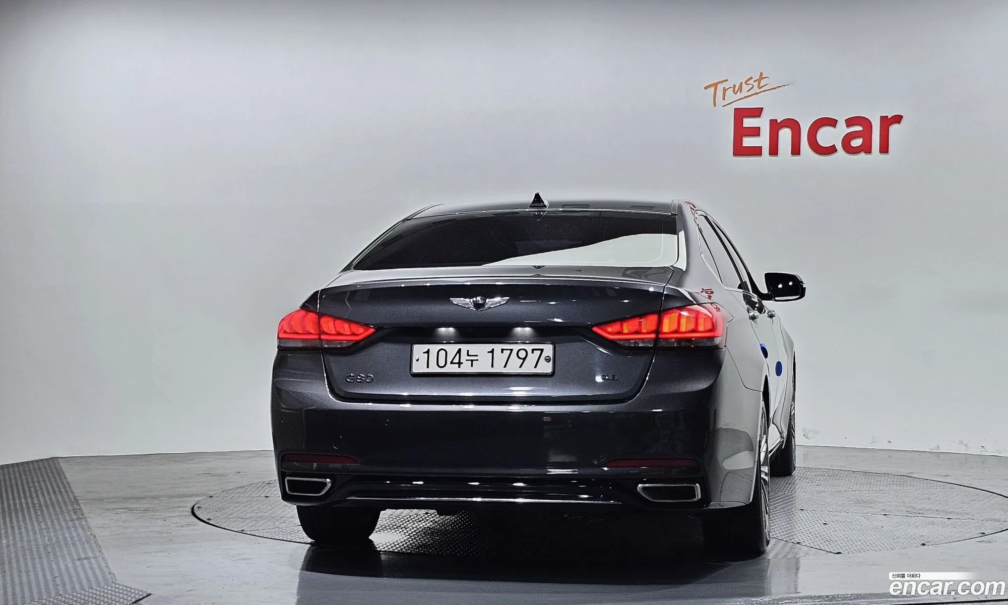 Genesis G80 2017 — 2