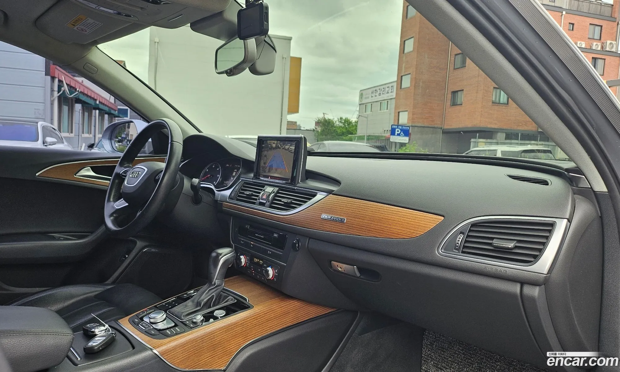 Audi A6 2015 — 3
