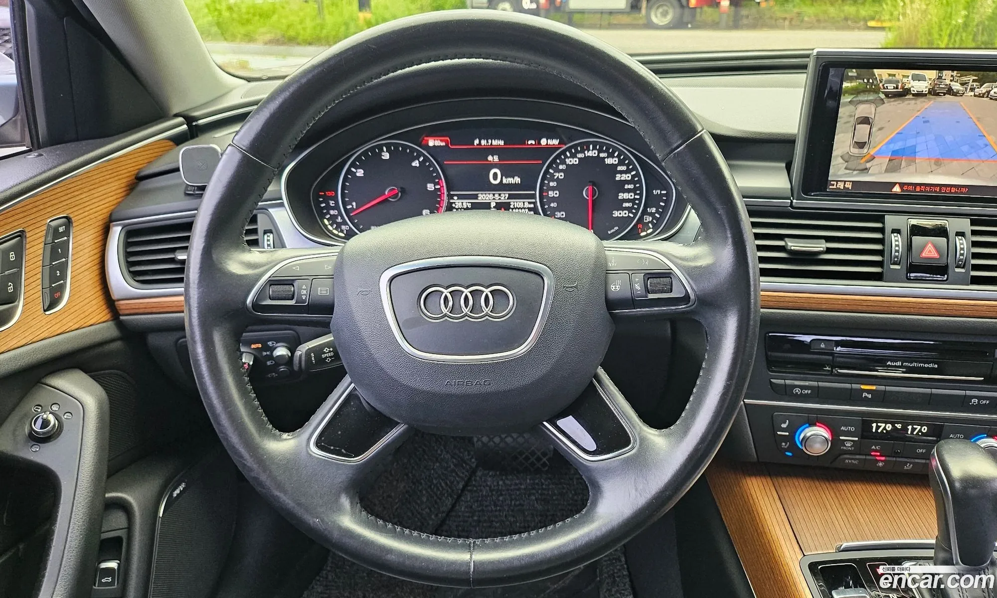 Audi A6 2015 — 11