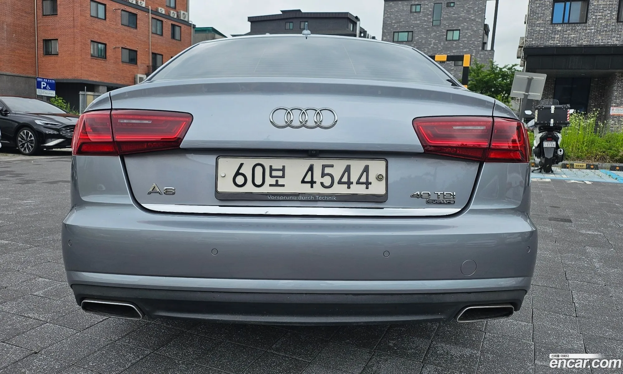 Audi A6 2015 — 16
