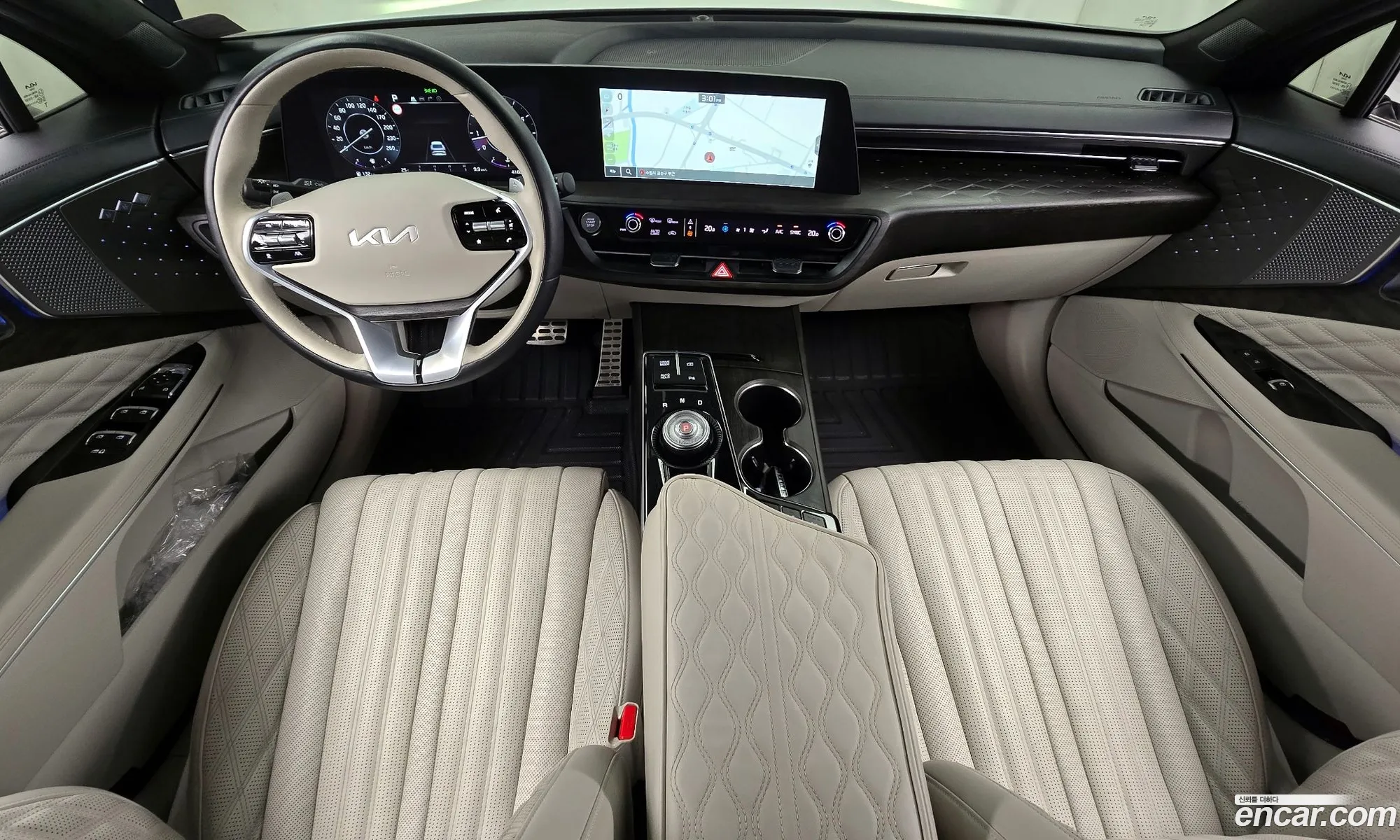 Kia K8 2023 KNAM641BBRA062284 — 2