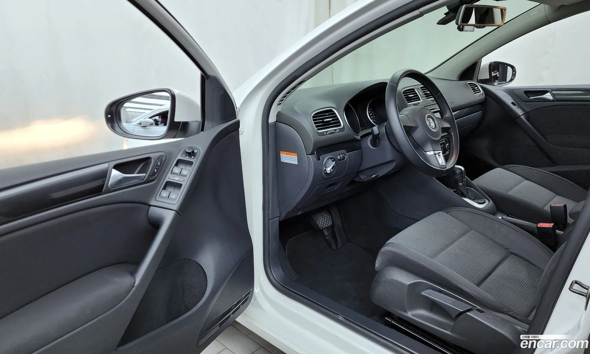 Volkswagen Golf 6th Gen 2011 — 14