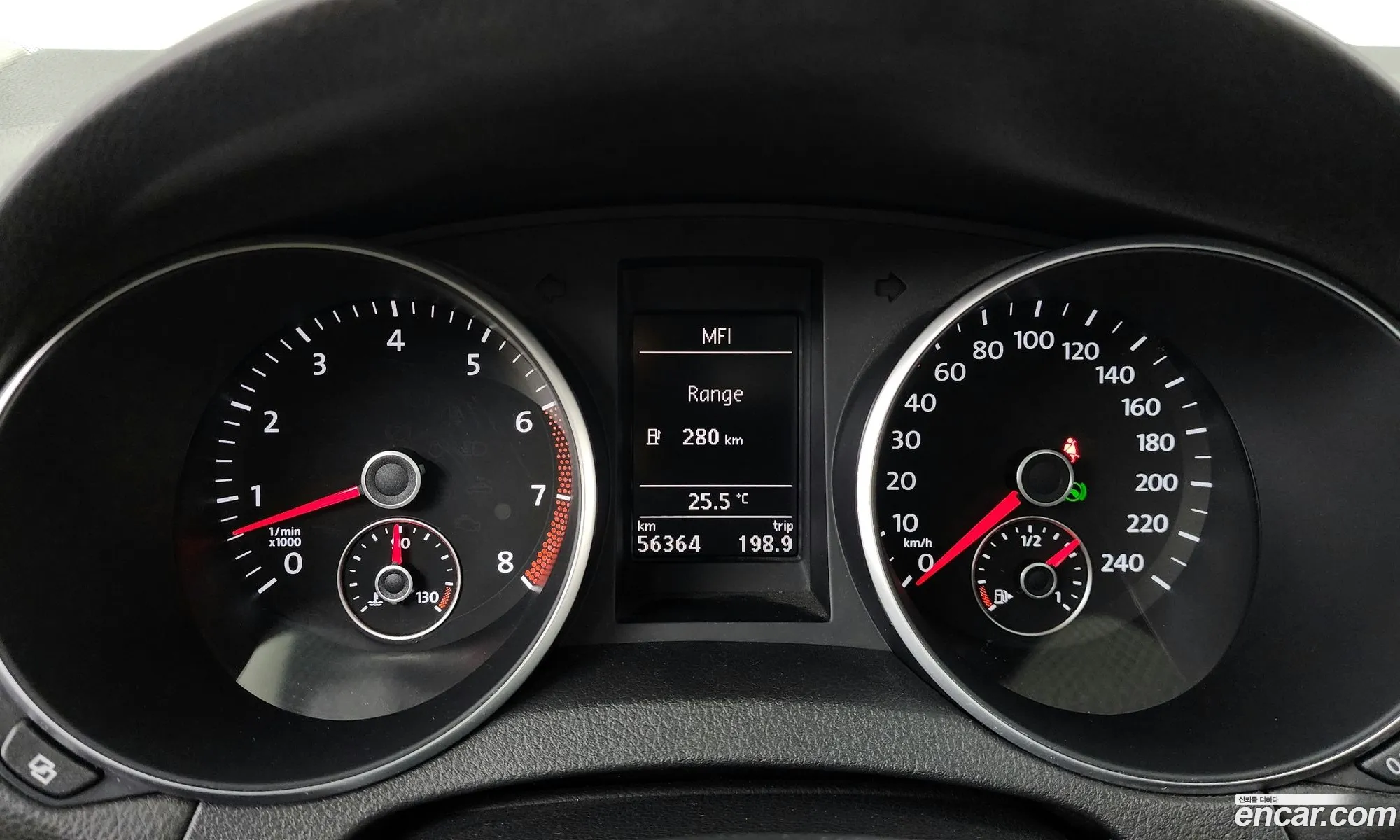 Volkswagen Golf 6th Gen 2011 — 11