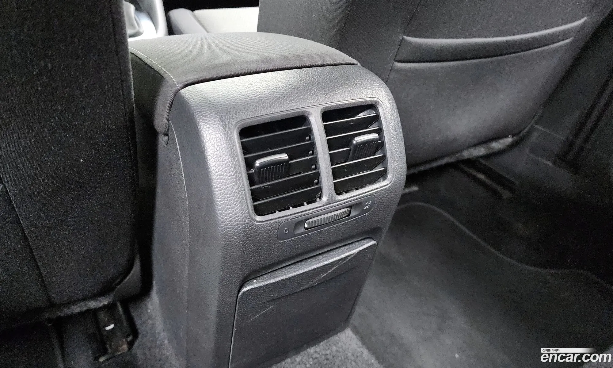 Volkswagen Golf 6th Gen 2011 — 16