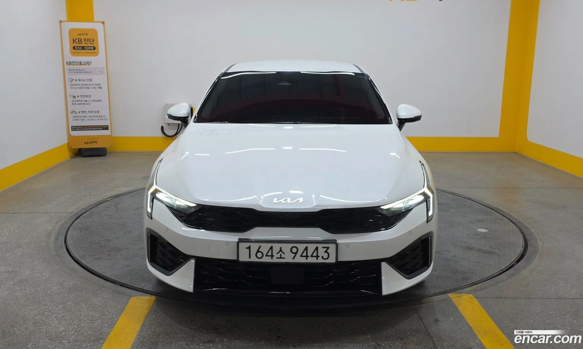Kia K5 2025 — 2