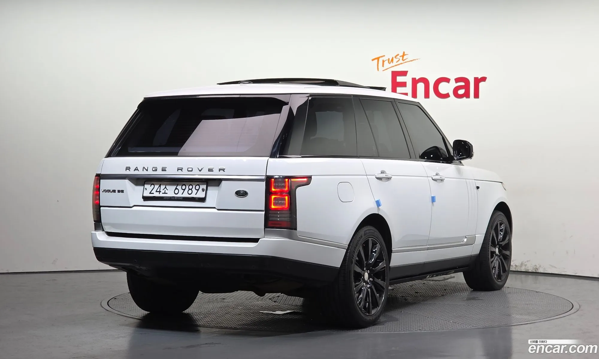 Land Rover Range Rover 2014 SALGA2KF7EA193203 — 19