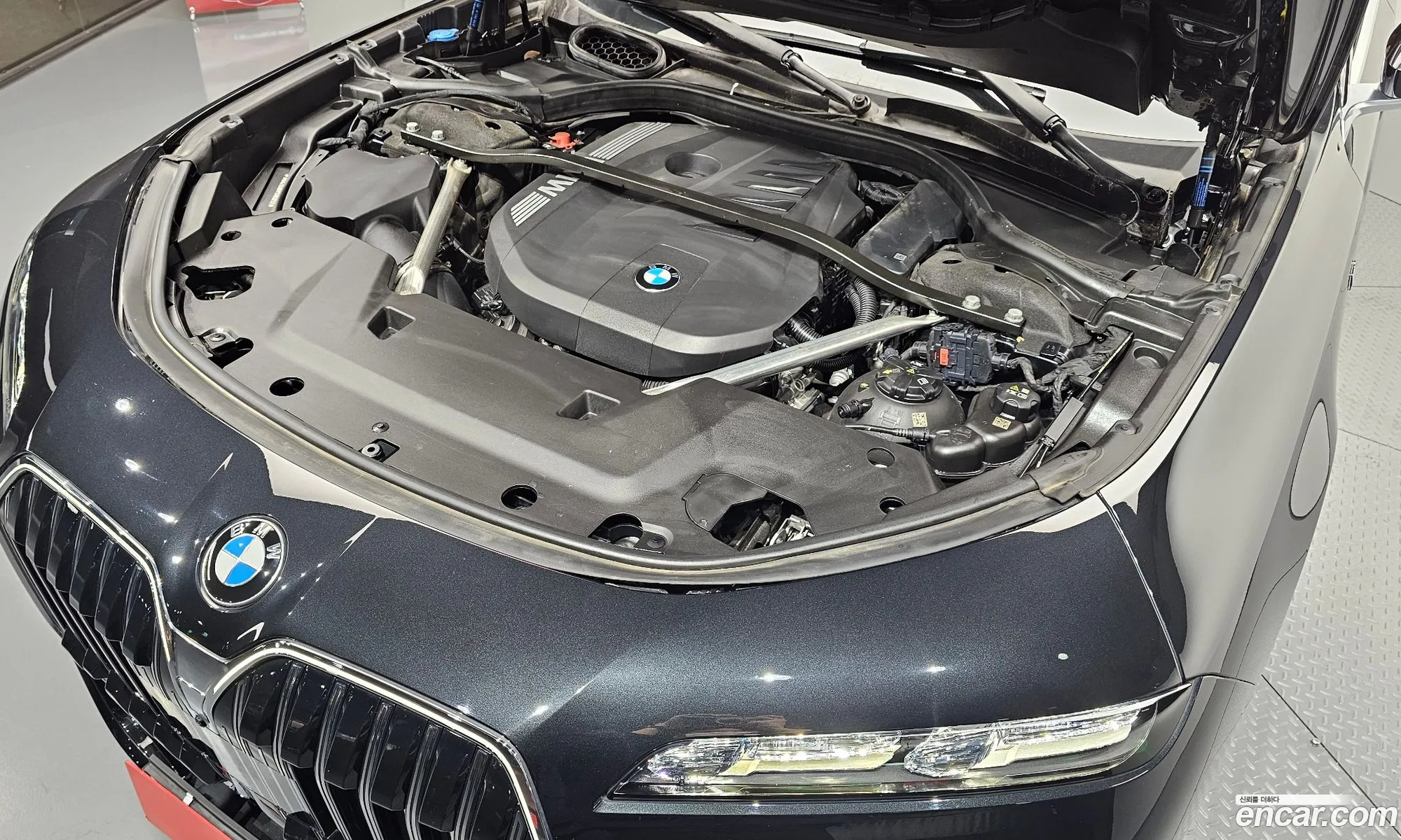 BMW 7 Series 2023 — 30