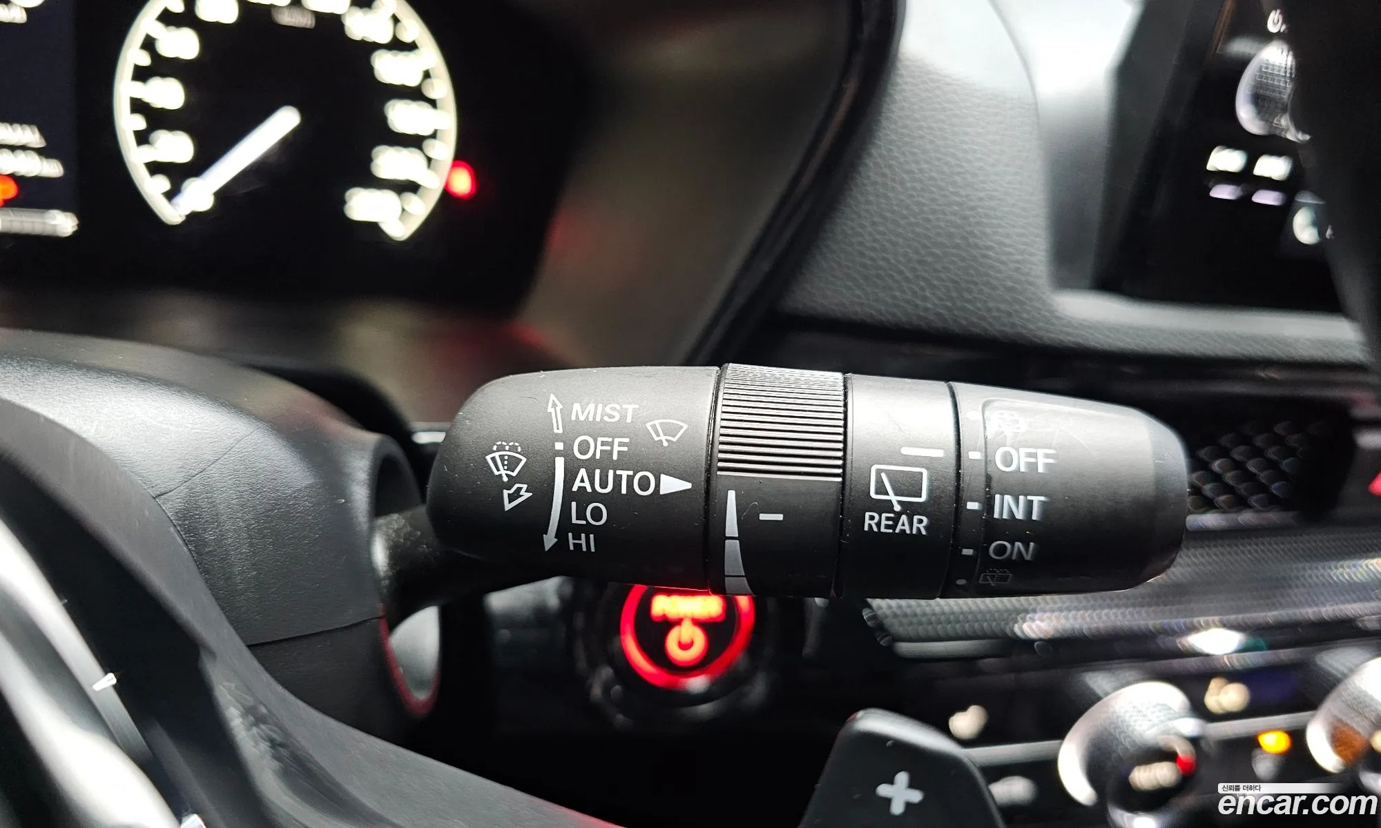 Honda CR-V 6th Gen 2024 — 3