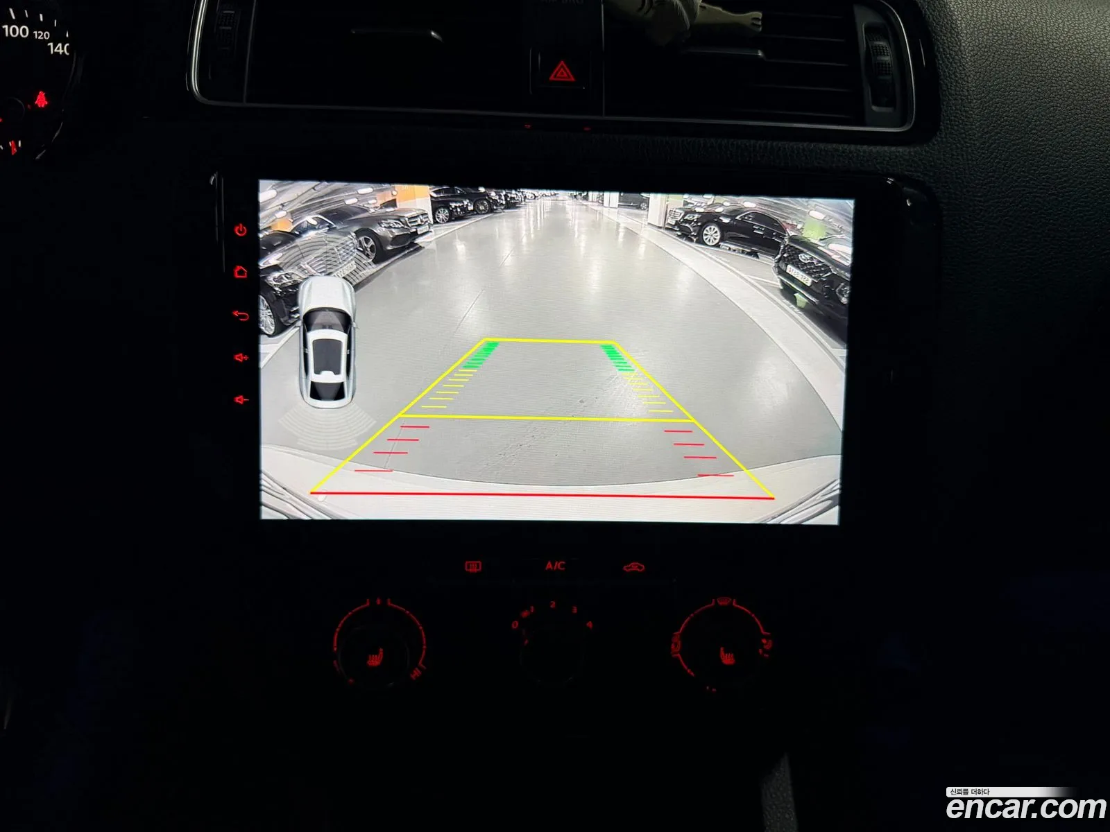 Volkswagen Jetta 2015 — 13