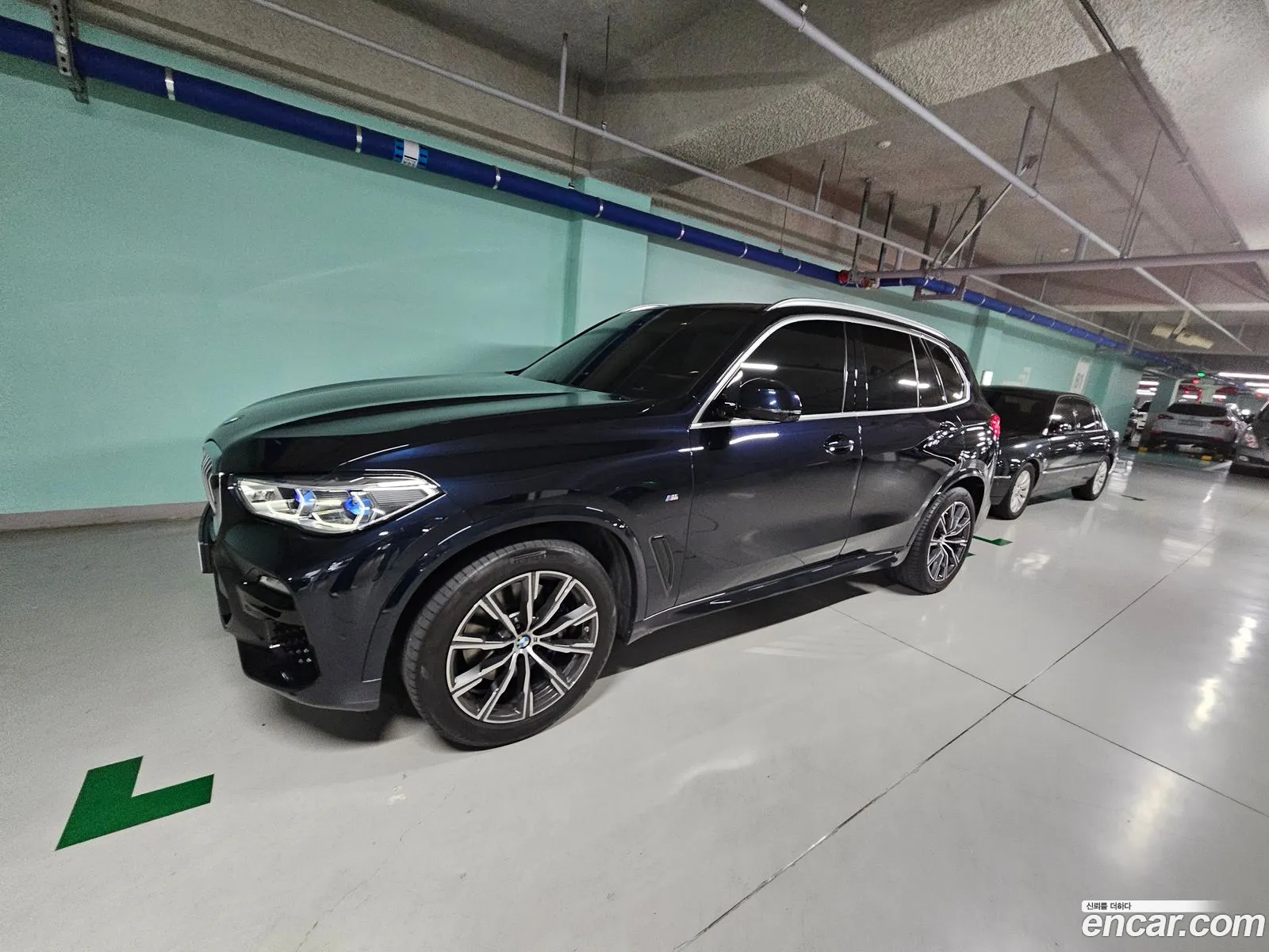 BMW X5 2021 — 12