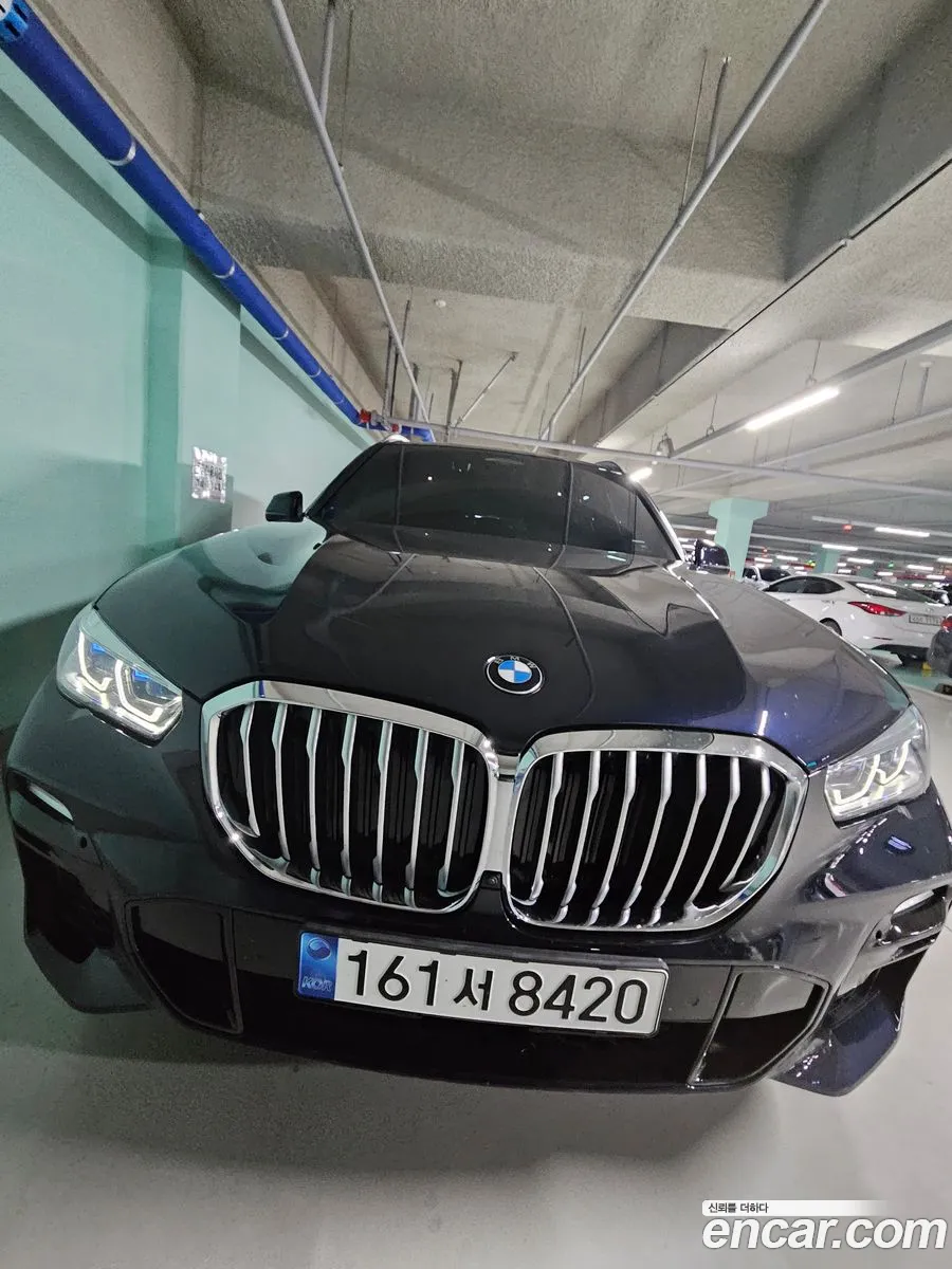 BMW X5 2021 — 2