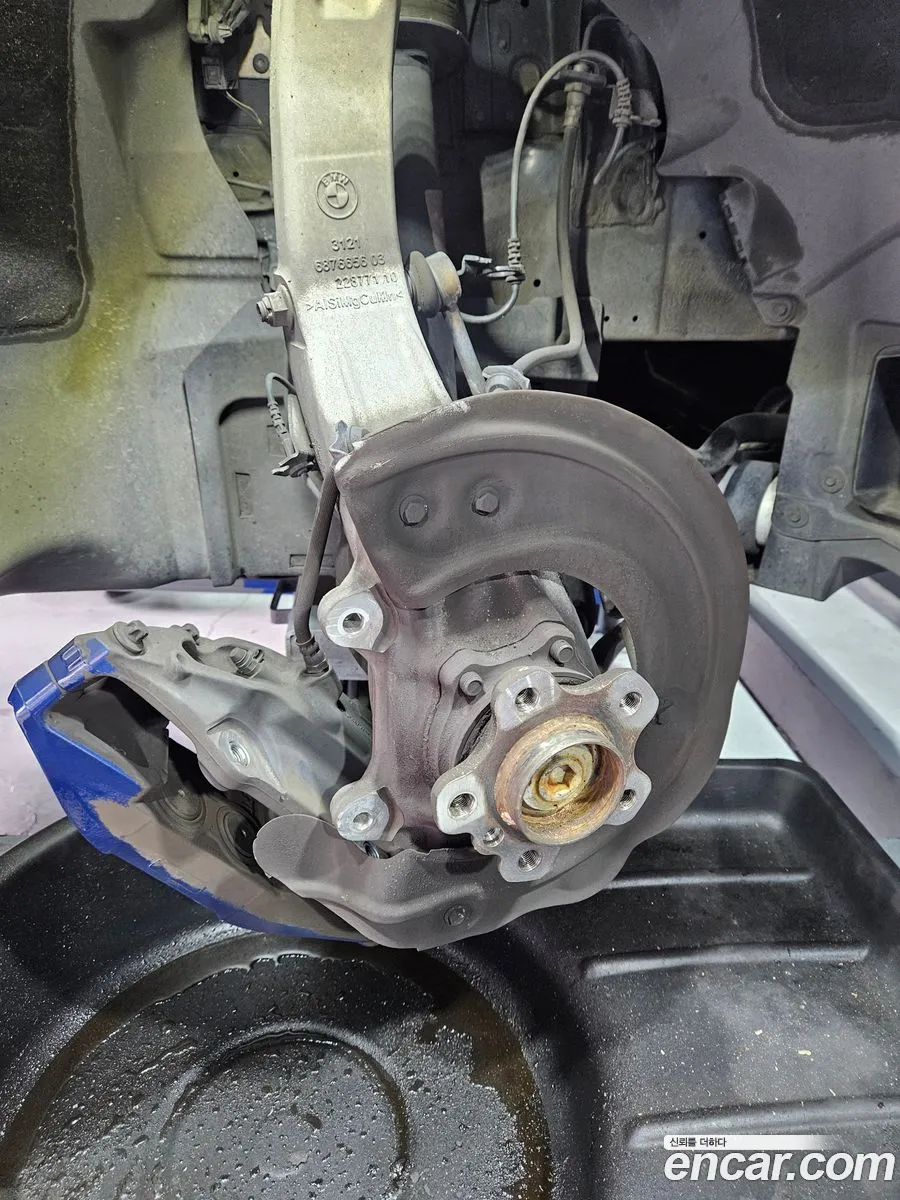 BMW X5 2021 — 18
