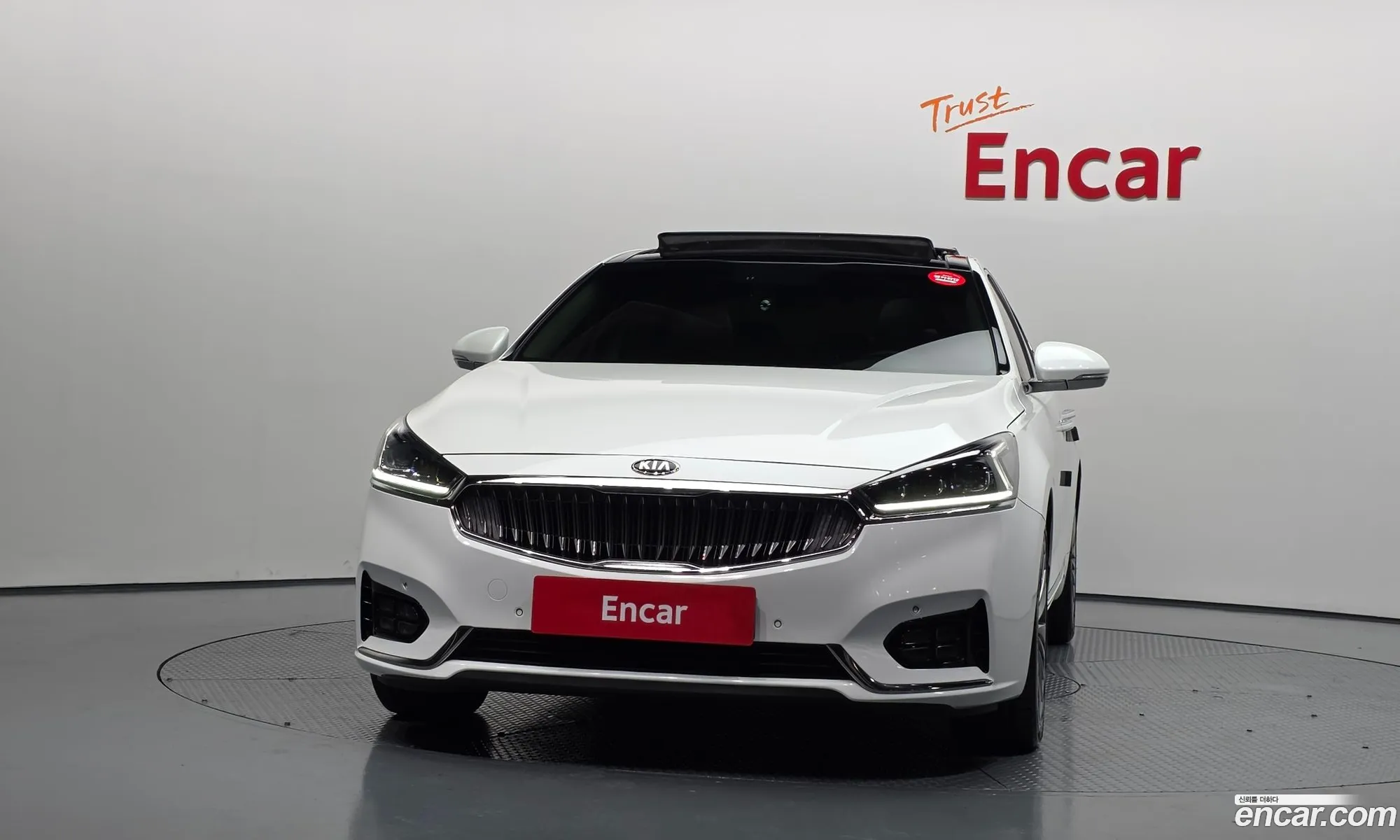 Kia K7 2017 KNALB415BHA103899 — 3