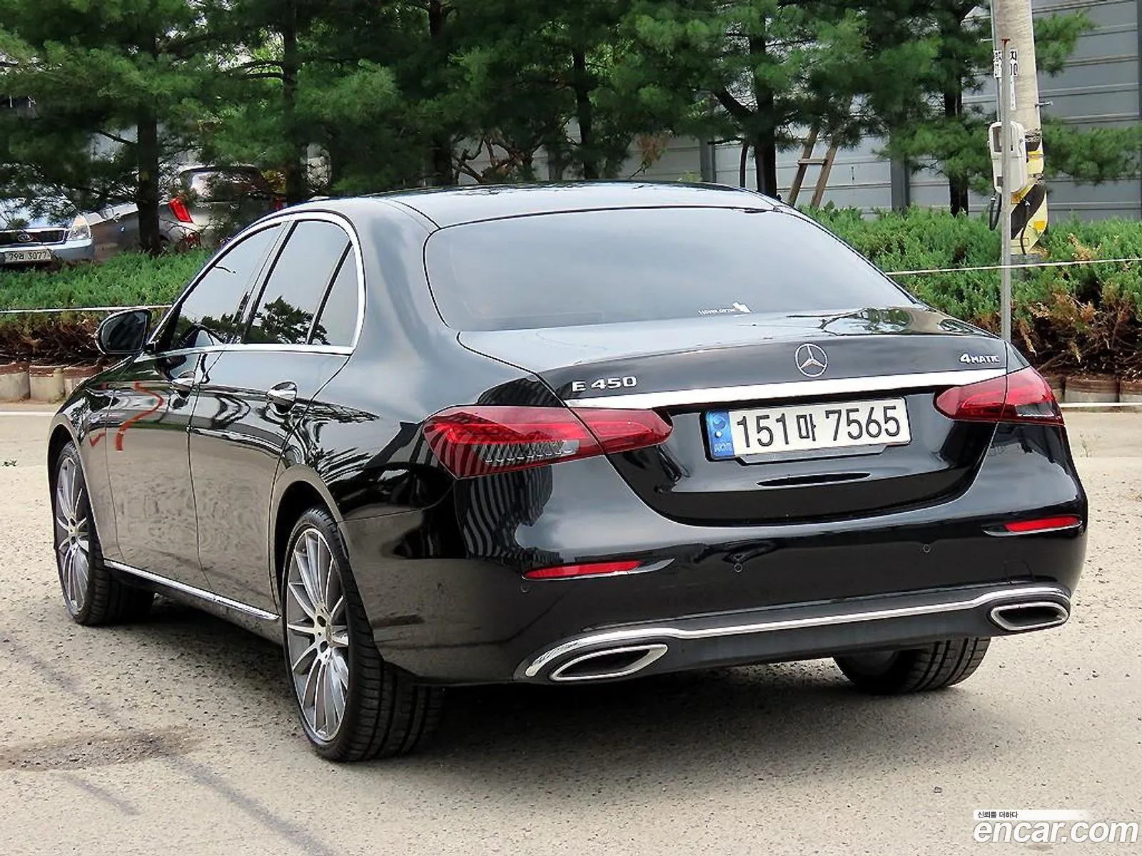 Mercedes-Benz E-Class W213 2022 — 13