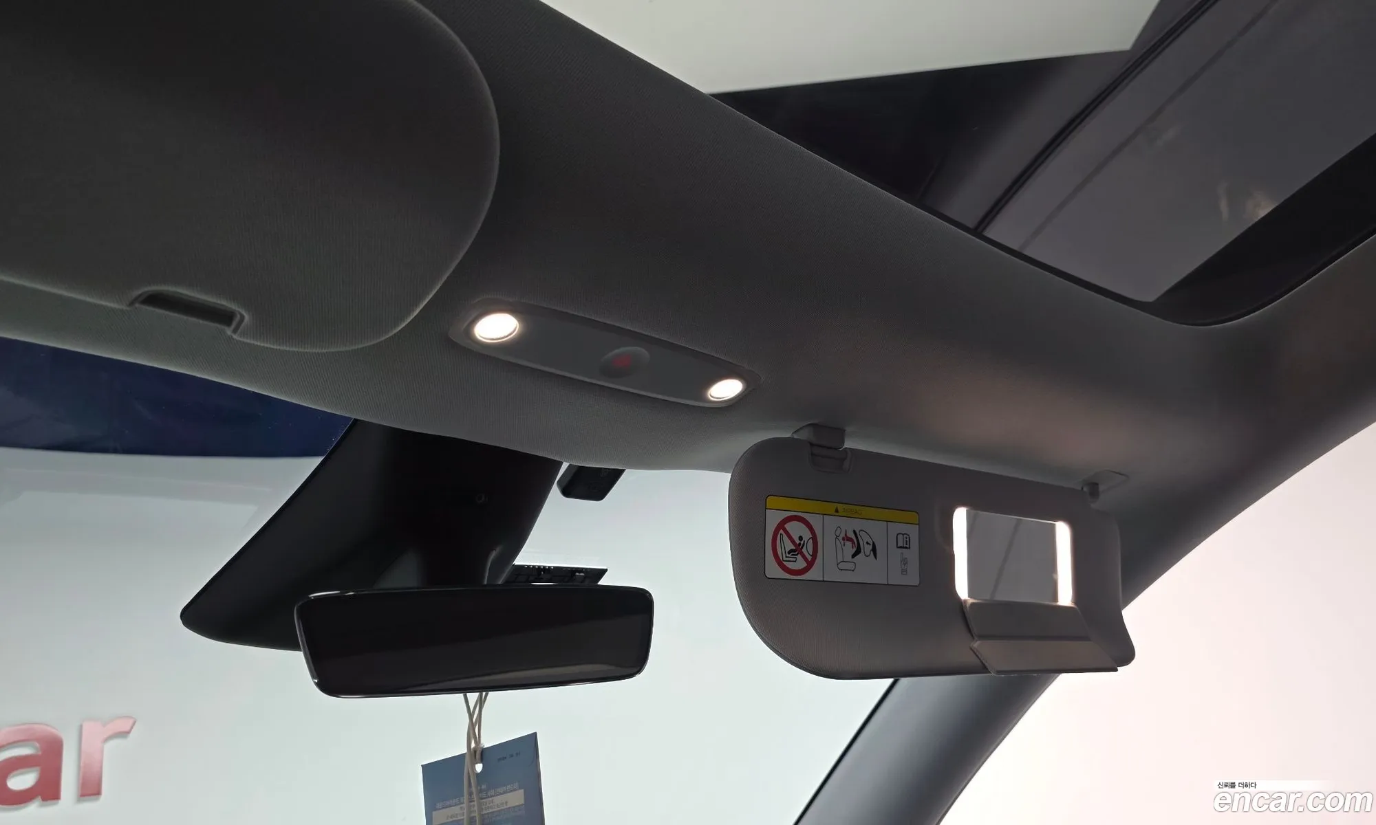 Tesla Model Y 2025 LRWYGCFJ9SC027390 — 25