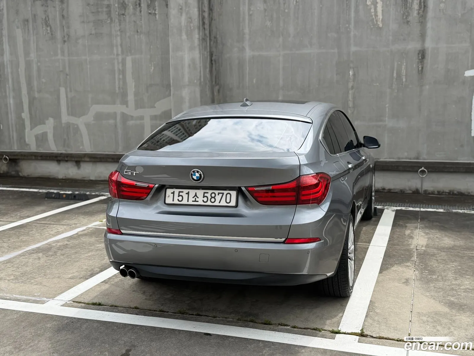 BMW 5 Series GT 2014 — 17