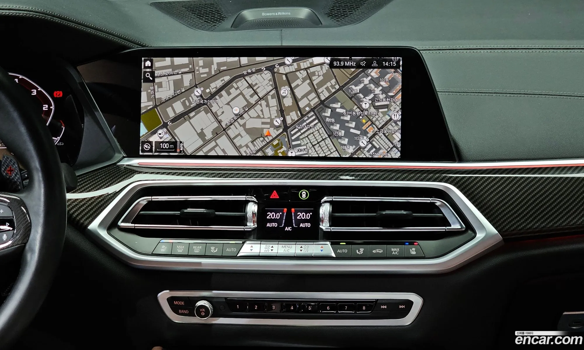 BMW X6 2021 — 11