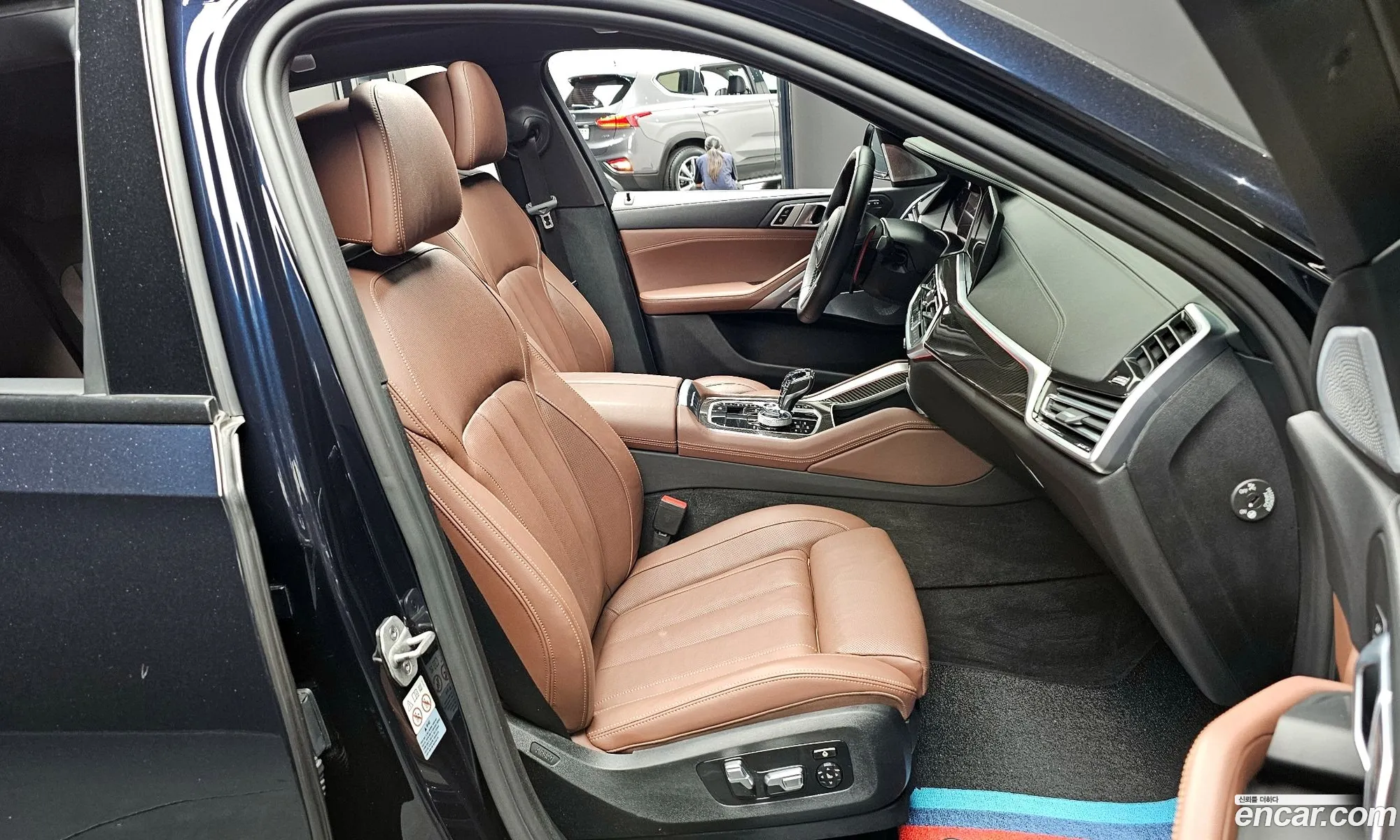 BMW X6 2021 — 14