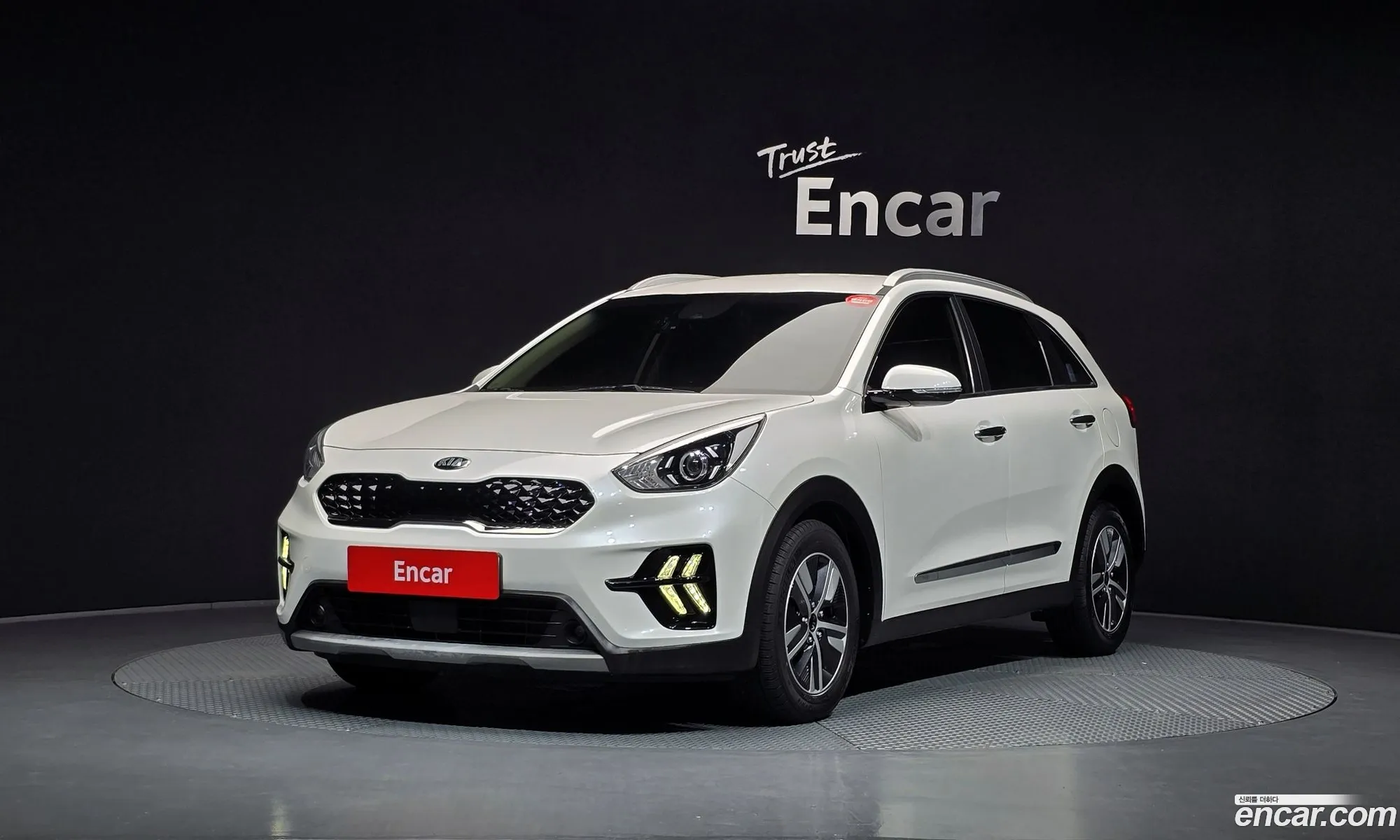 Kia Niro 2021 KNACB81CGMA484901 — 2