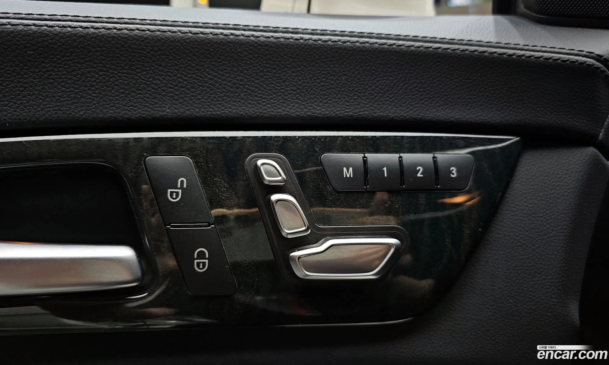 Mercedes-Benz CLS-Class W218 2016 — 18
