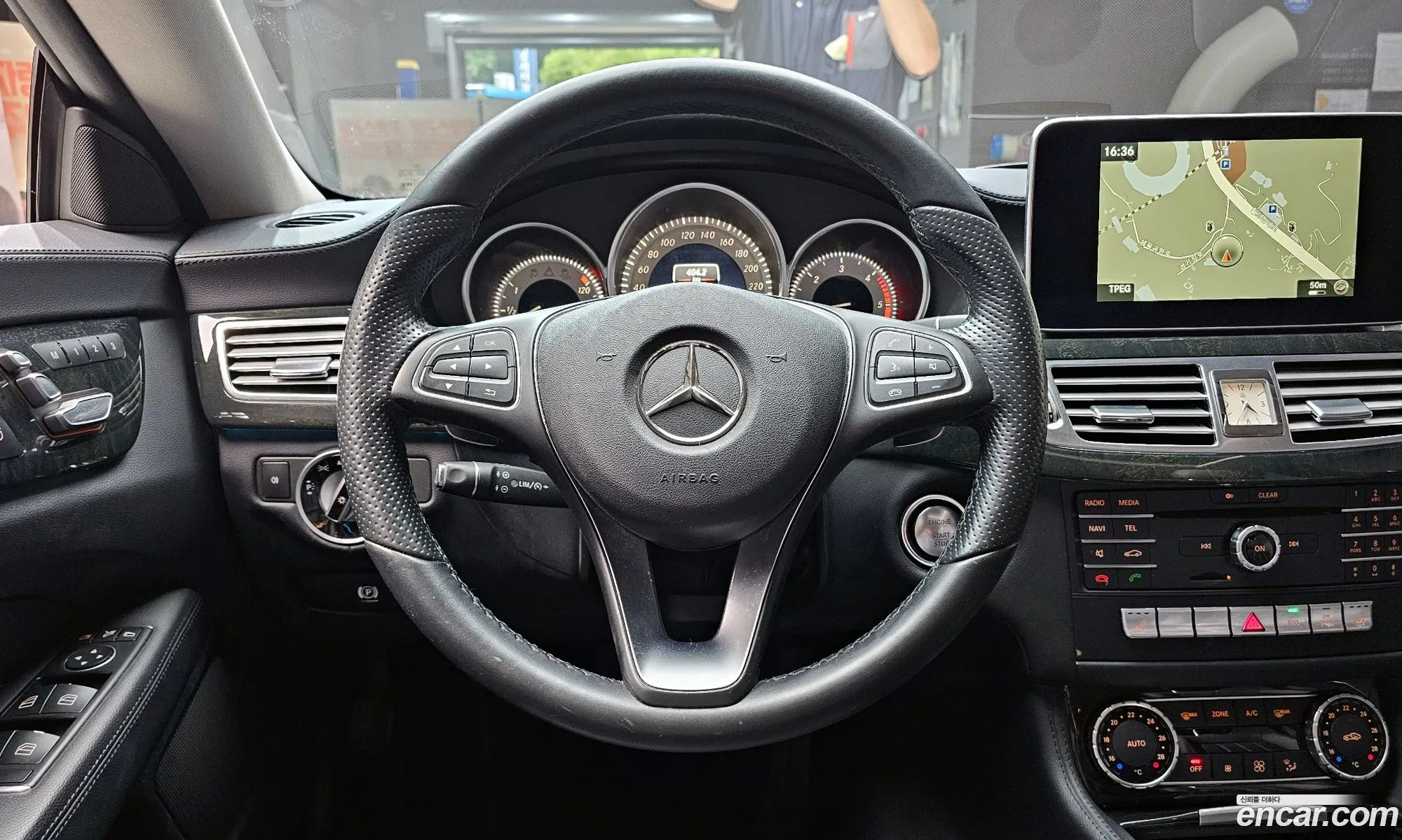 Mercedes-Benz CLS-Class W218 2016 — 9