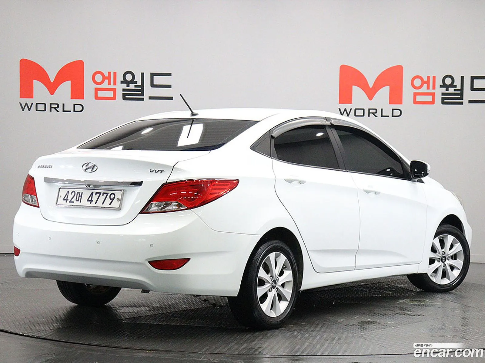 Hyundai Accent 2015 — 3