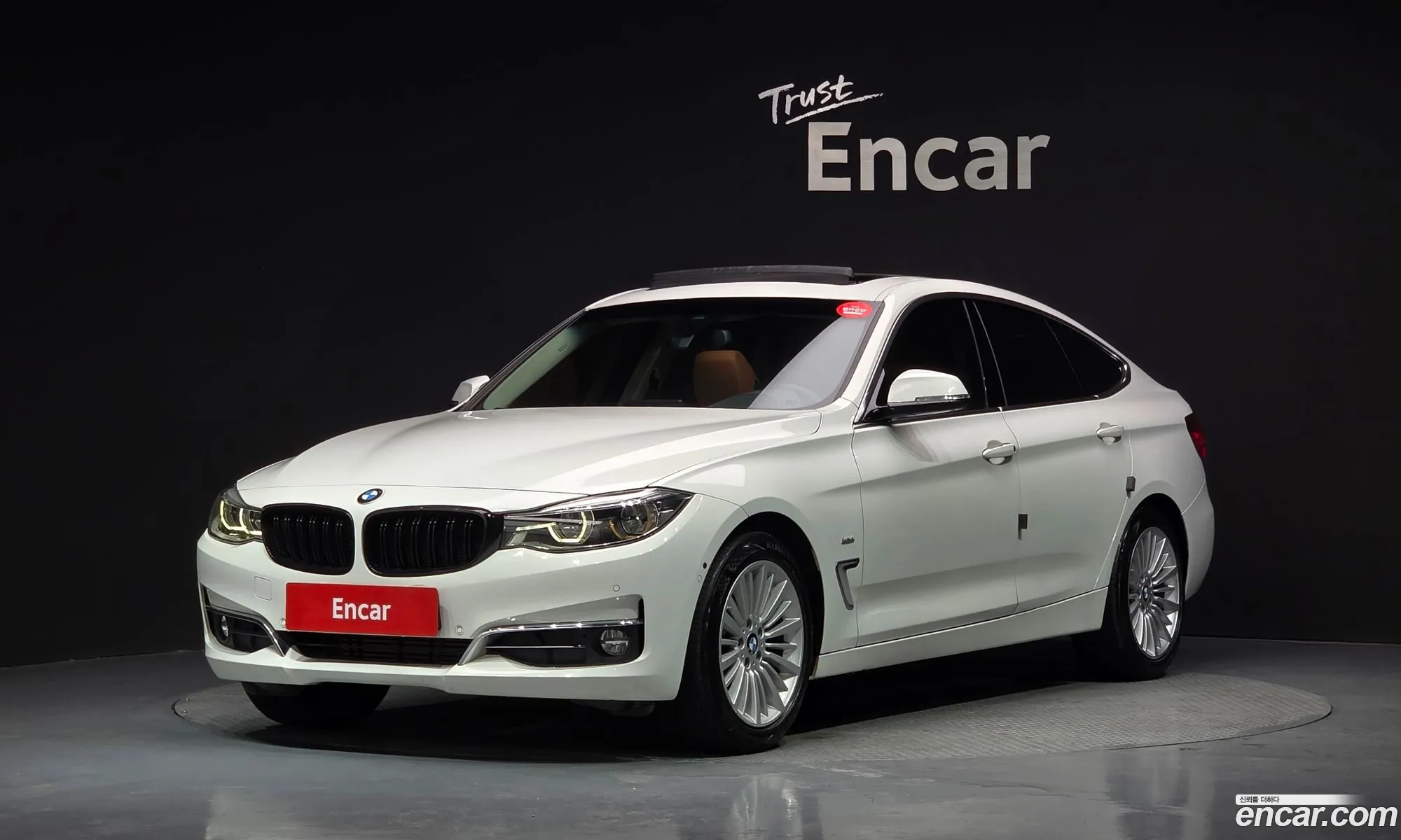 BMW 3 Series GT 2018 — 15