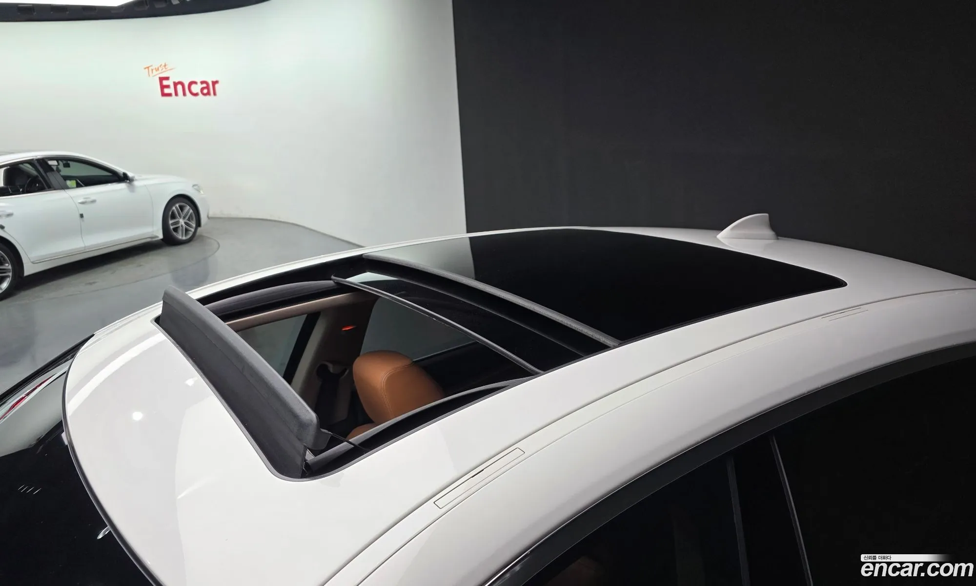 BMW 3 Series GT 2018 — 17