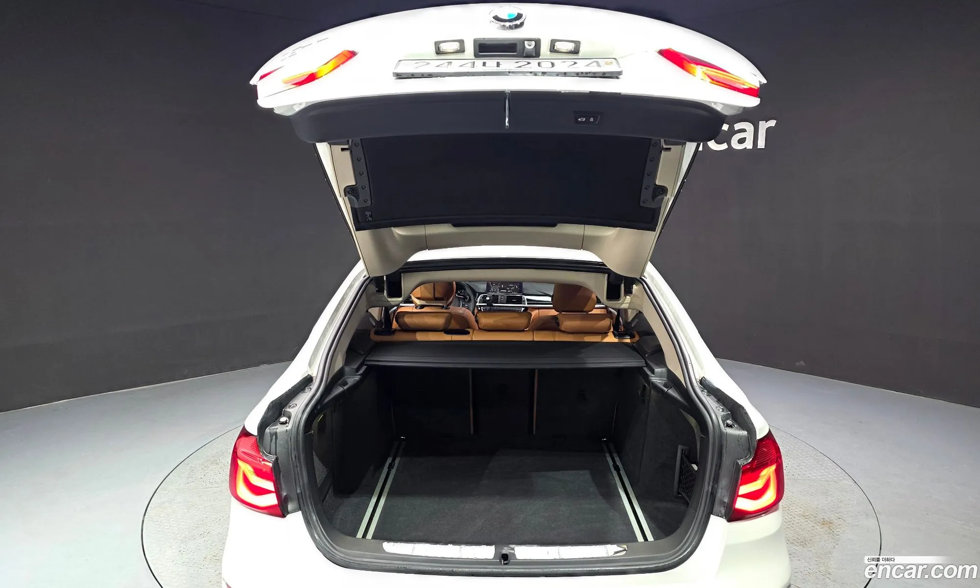 BMW 3 Series GT 2018 — 14