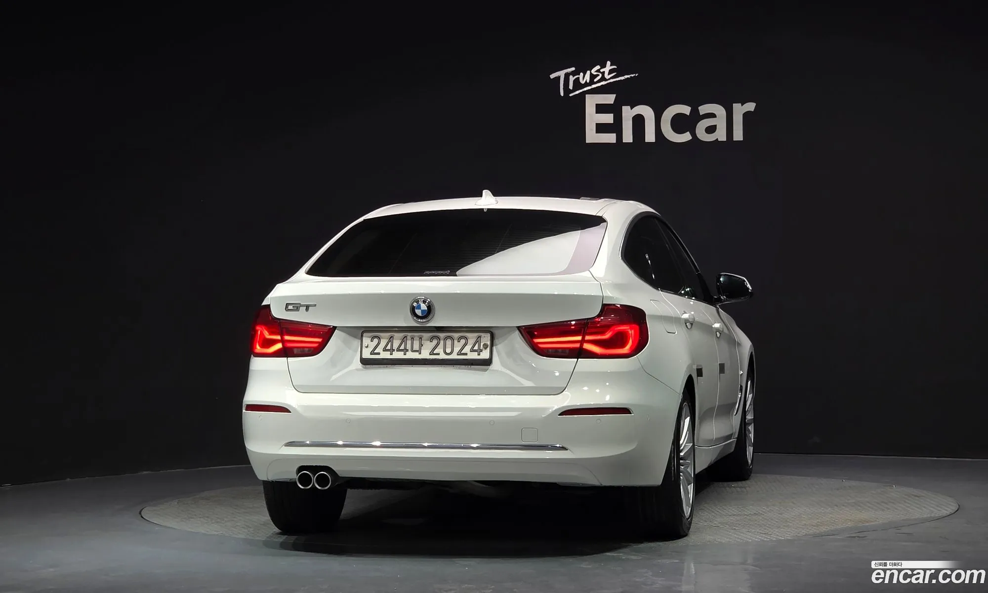 BMW 3 Series GT 2018 — 19