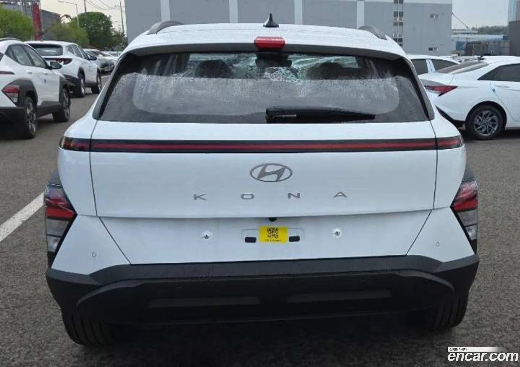 Hyundai Kona 2026 — 3