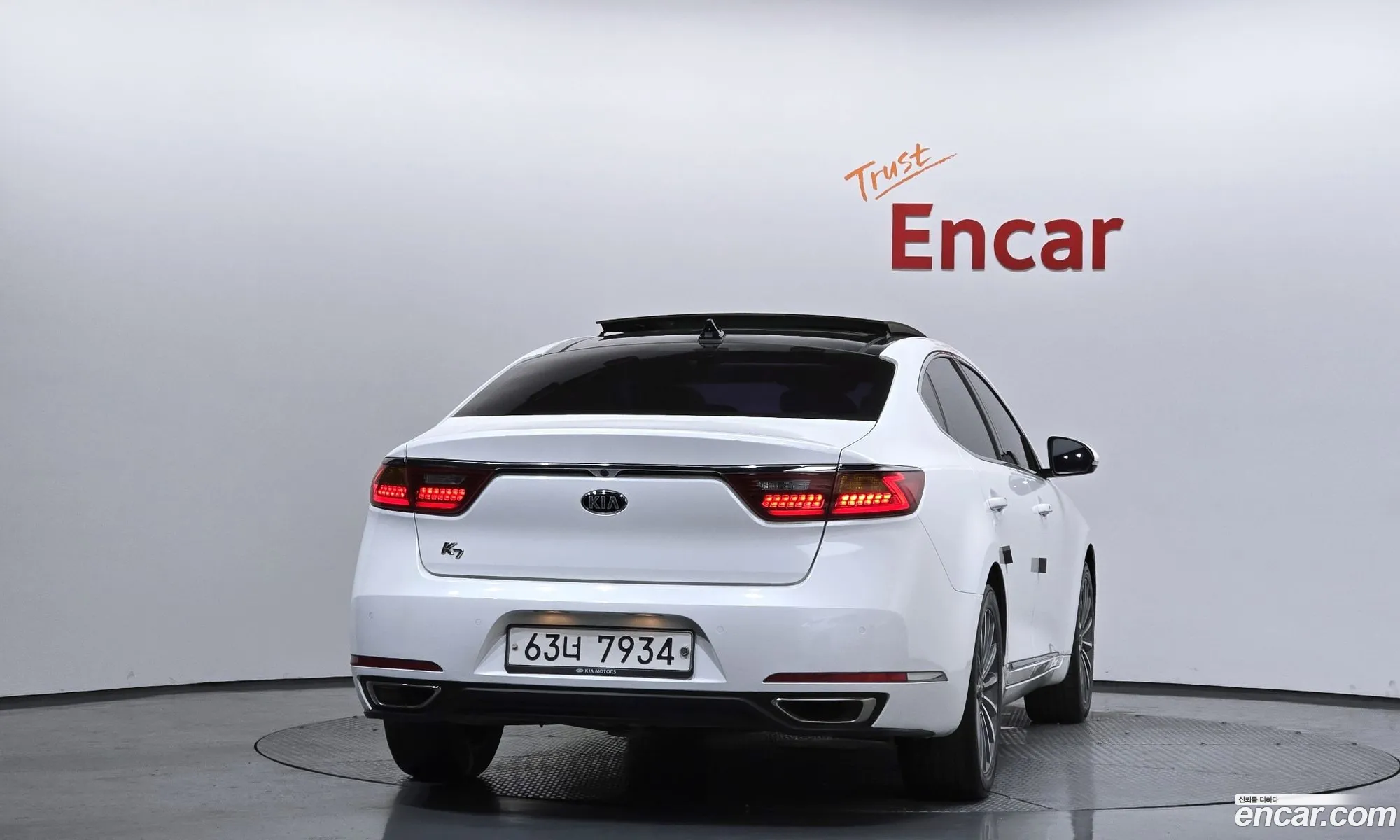 Kia K7 2016 KNALB415BGA022742 — 2