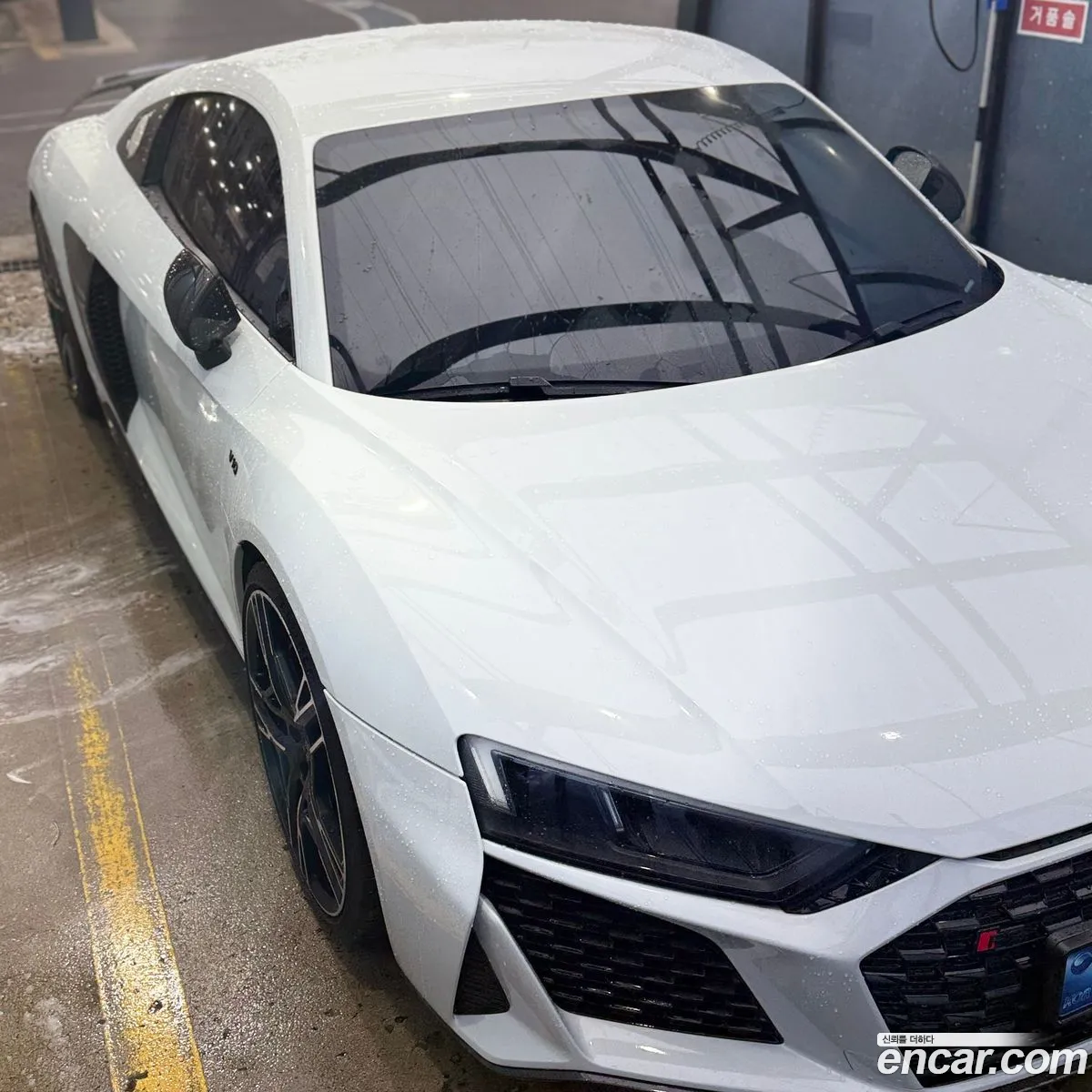 Audi R8 2021 — 6