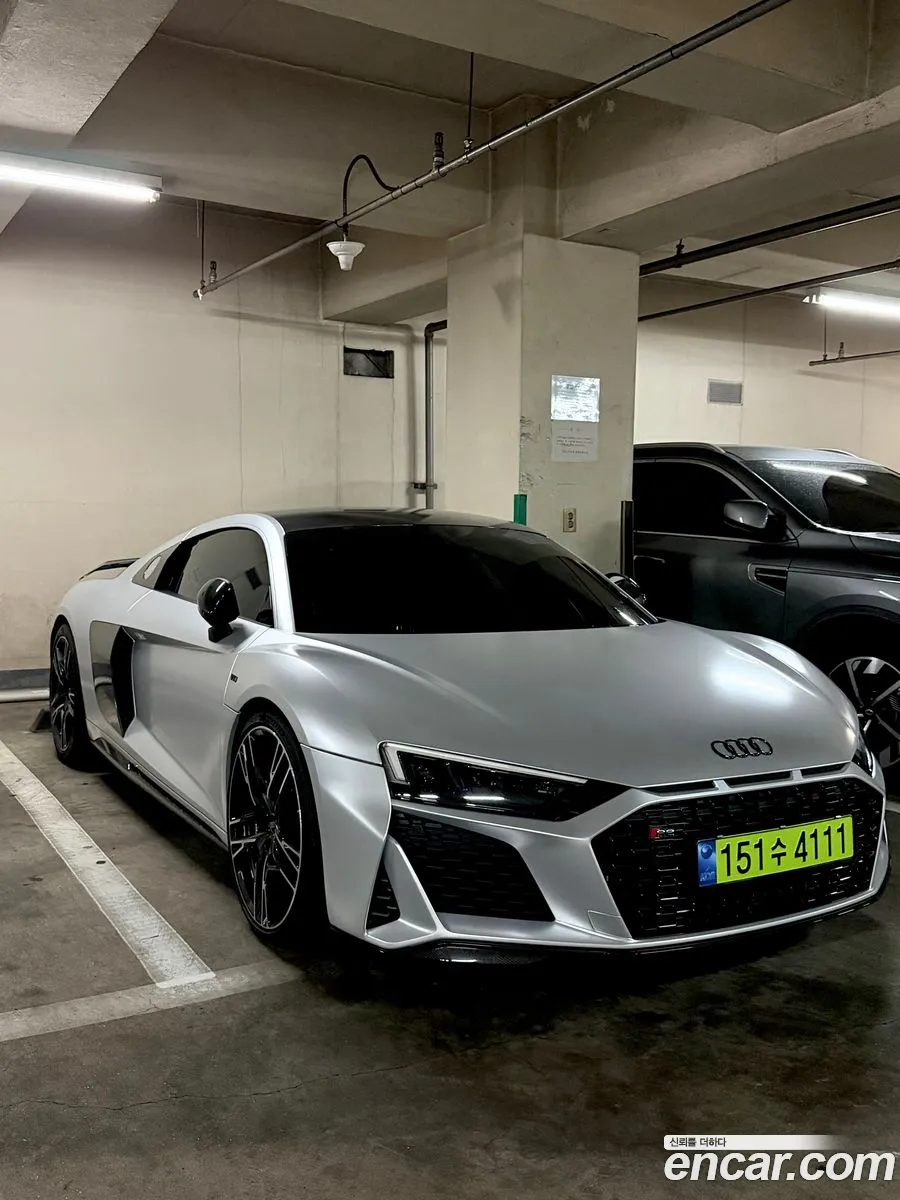 Audi R8 2021 — 5
