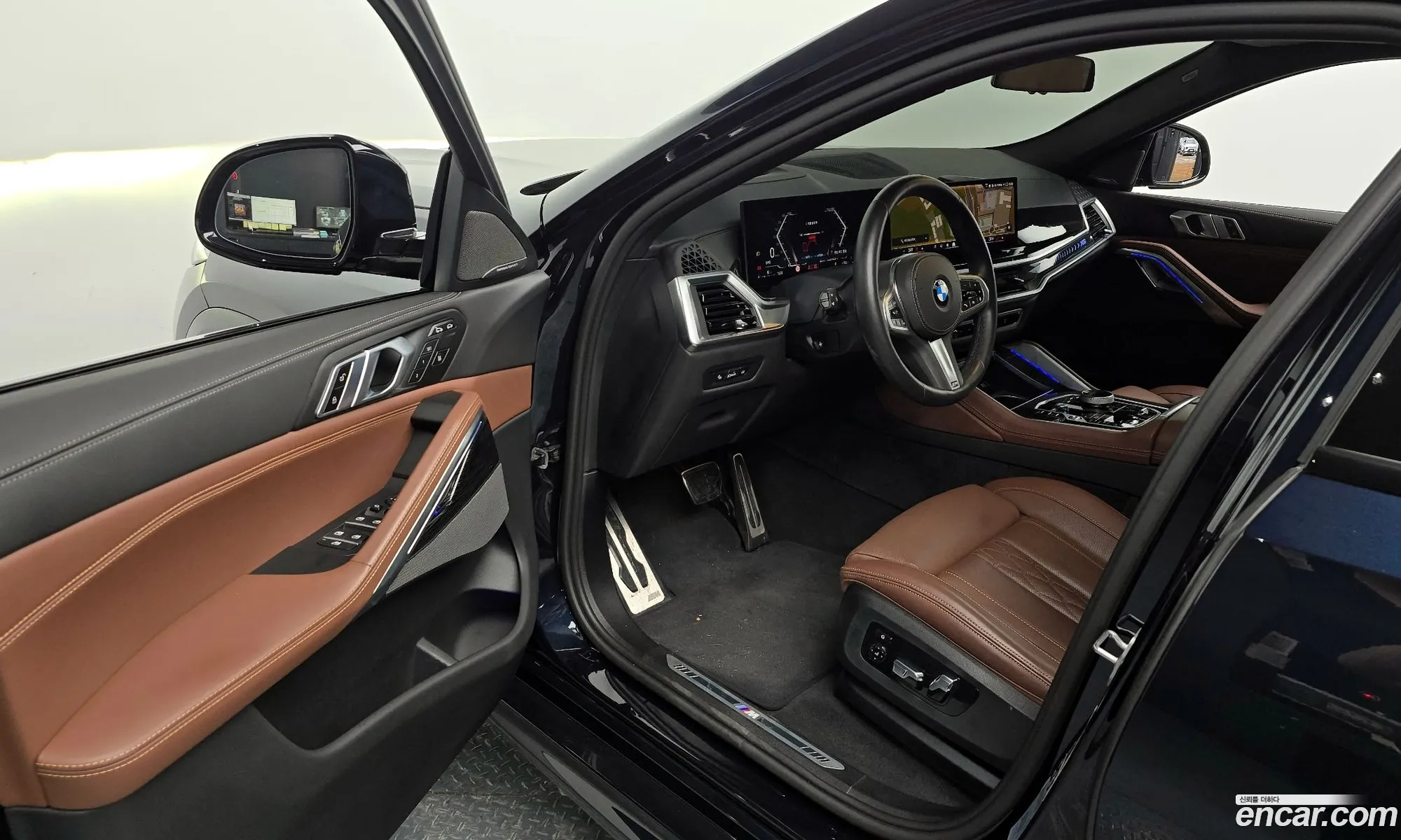 BMW X6 2024 WBA31EX00R9V75718 — 12