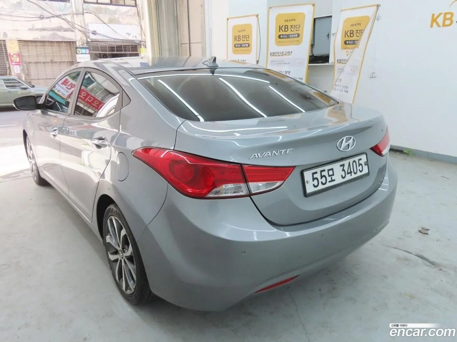 Hyundai Elantra MD 2012 — 2