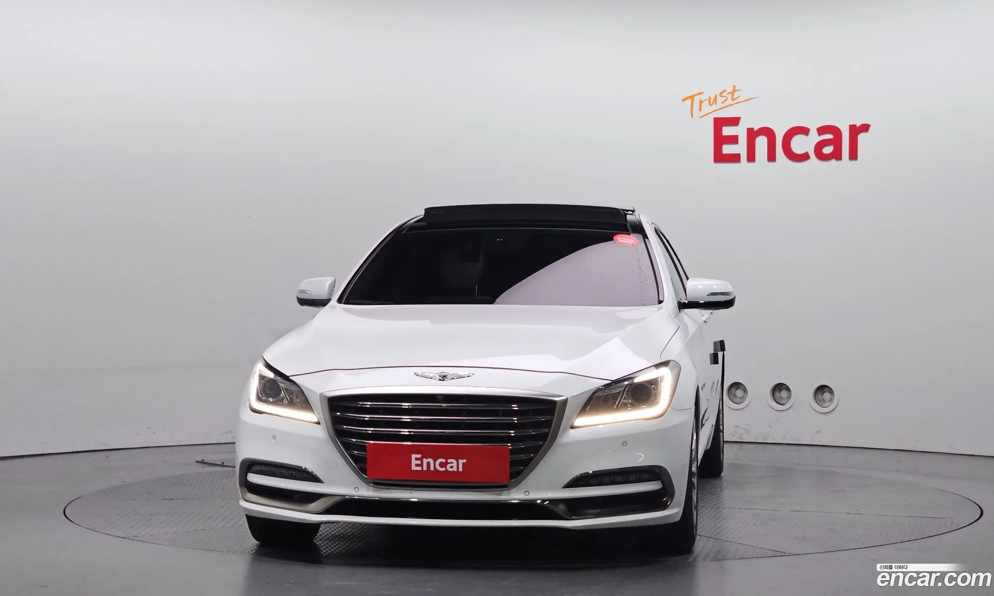 Genesis G80 2017 KMHGM41DBHU216286 — 2
