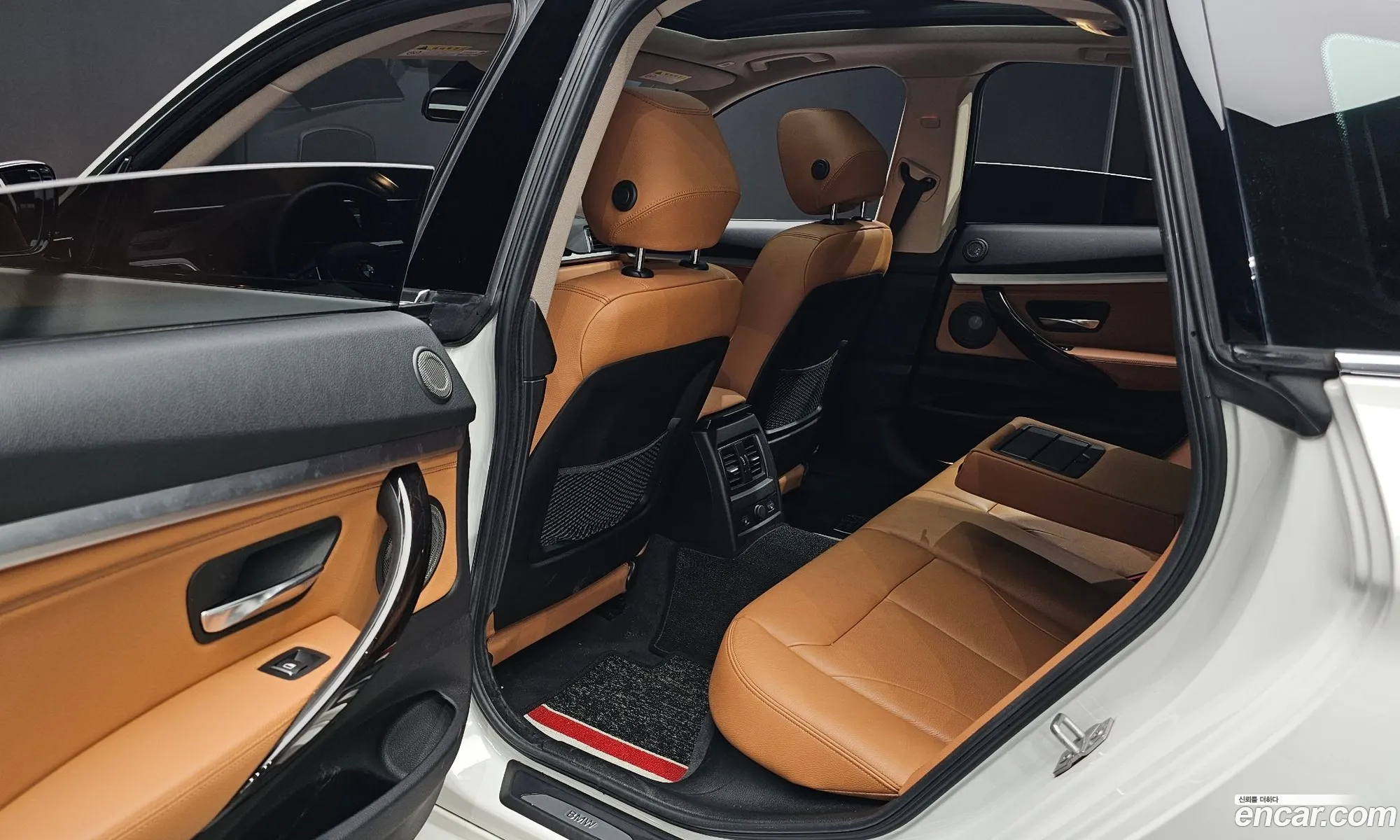 BMW 3 Series GT 2019 — 28