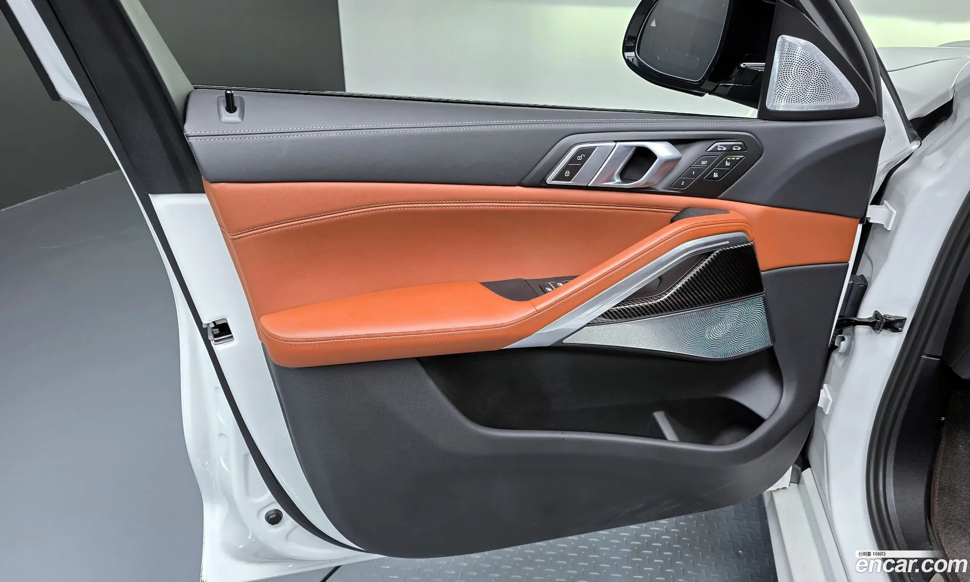 BMW X6 2024 — 32