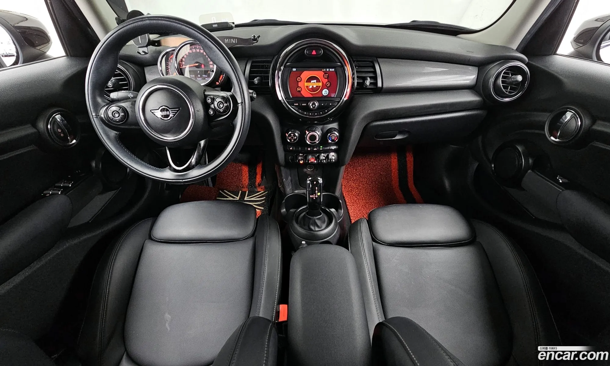 Mini Cooper 2020 — 19