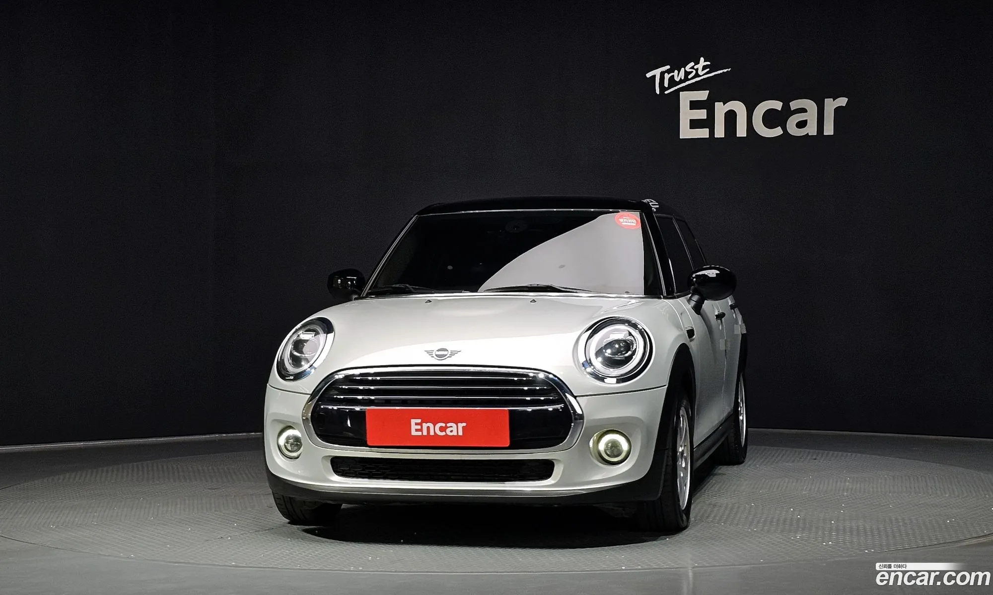 Mini Cooper 2020 — 10