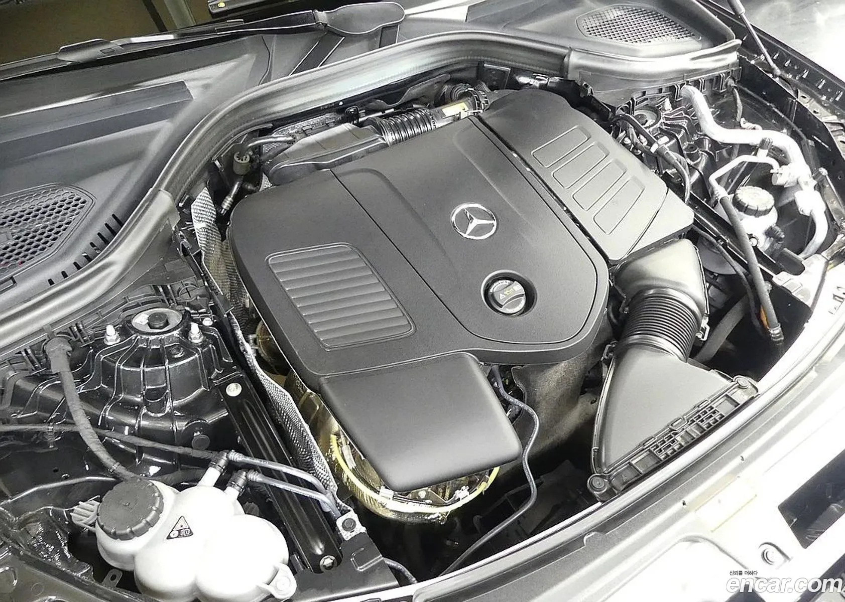 Mercedes-Benz GLC-Class X254 2024 — 14