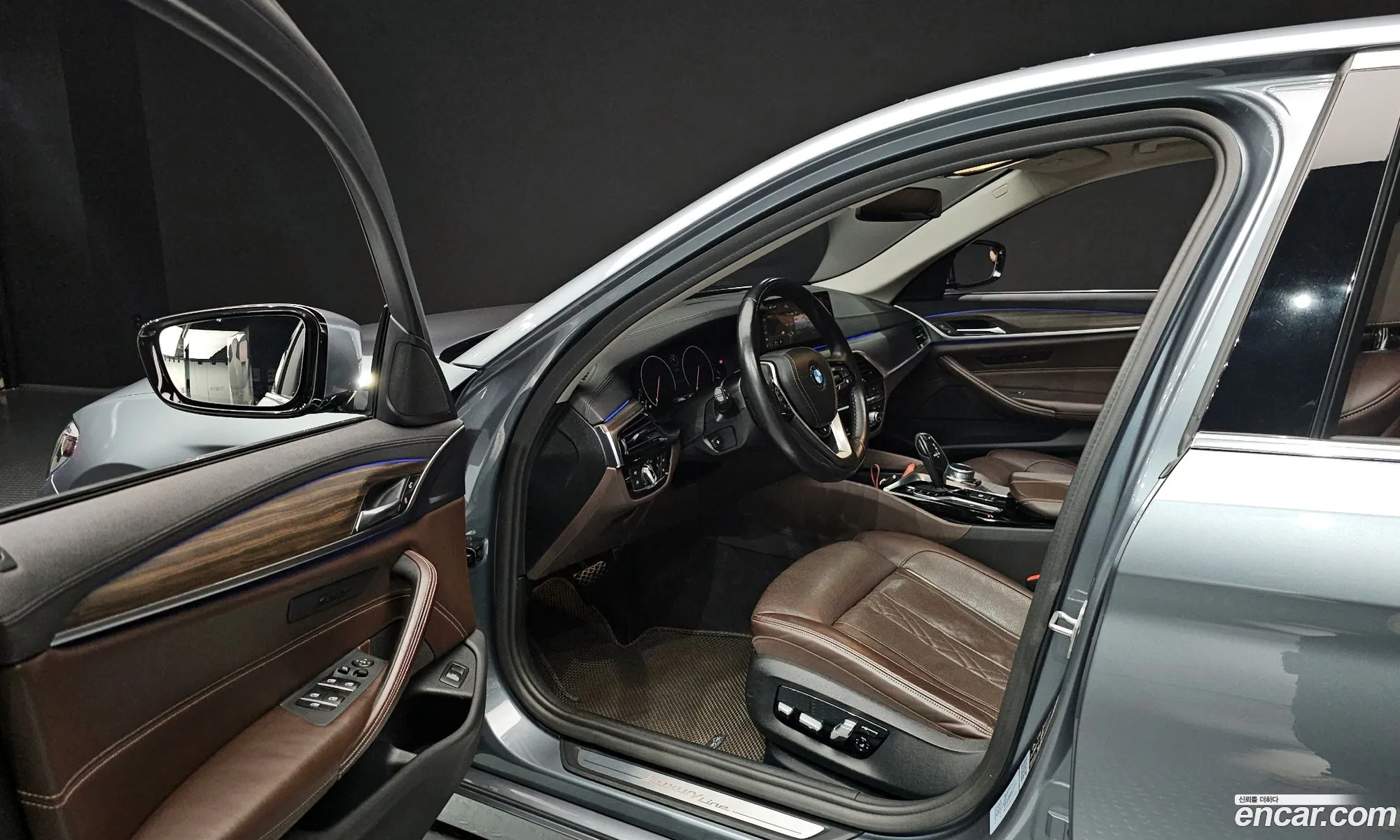 BMW 5 Series 2019 WBAJF5105KWW04915 — 17