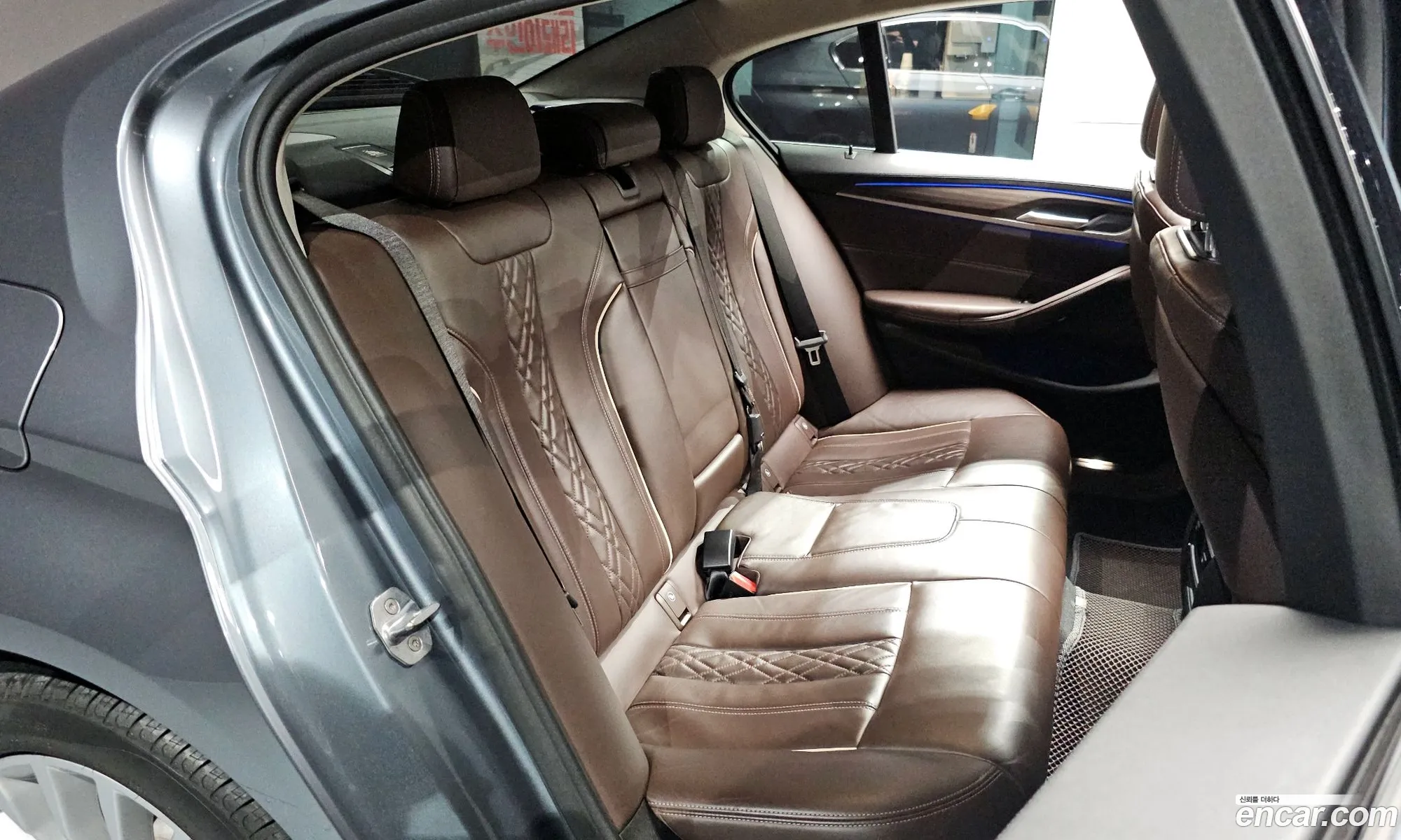BMW 5 Series 2019 WBAJF5105KWW04915 — 10