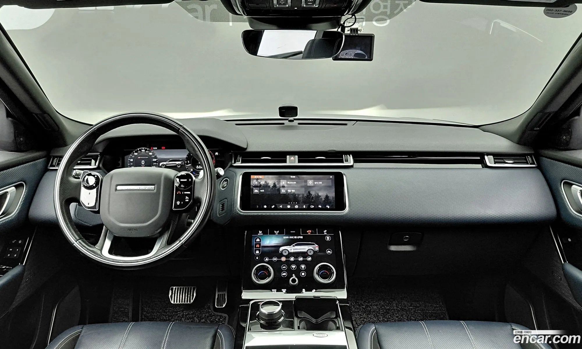 Land Rover Range Rover Velar 2019 — 19